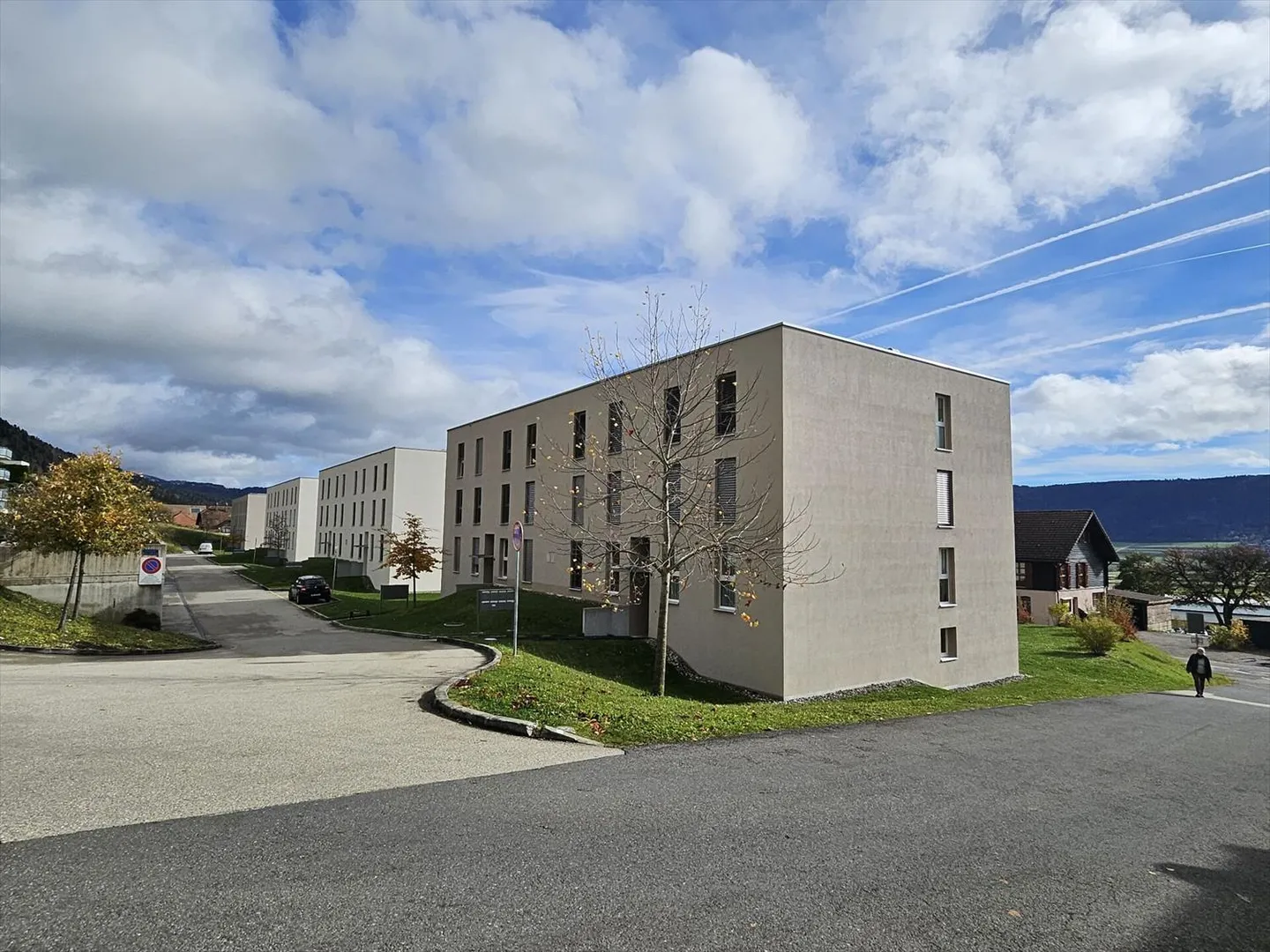 Appartamento di 4,5 locali con balcone - Foto 1 di 13