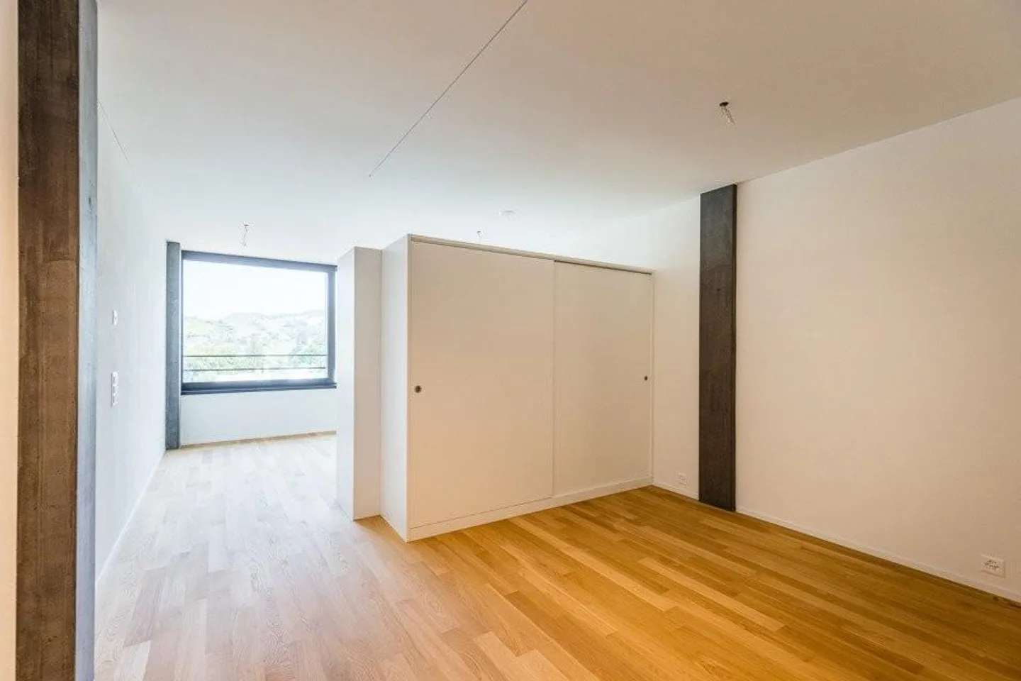 Bright 1.5-room apartment in the Akara Tower Baden - Photo 3 of 4