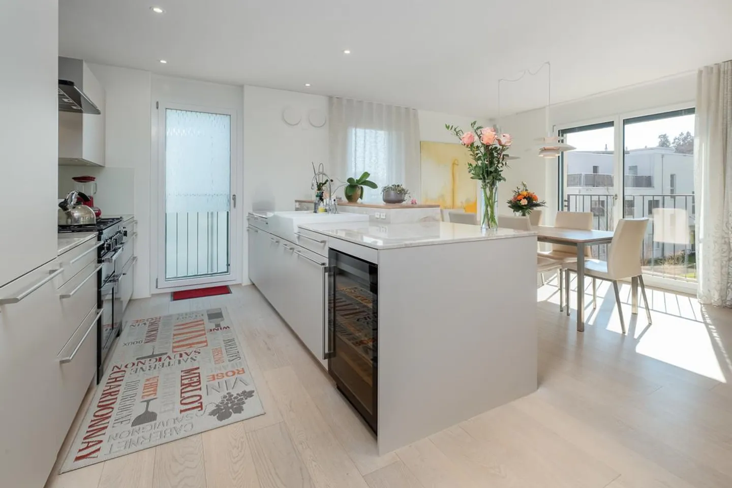 Proprietà esclusiva - Perfetta simbiosi tra commercio e abitazione! - Foto 9 di 13