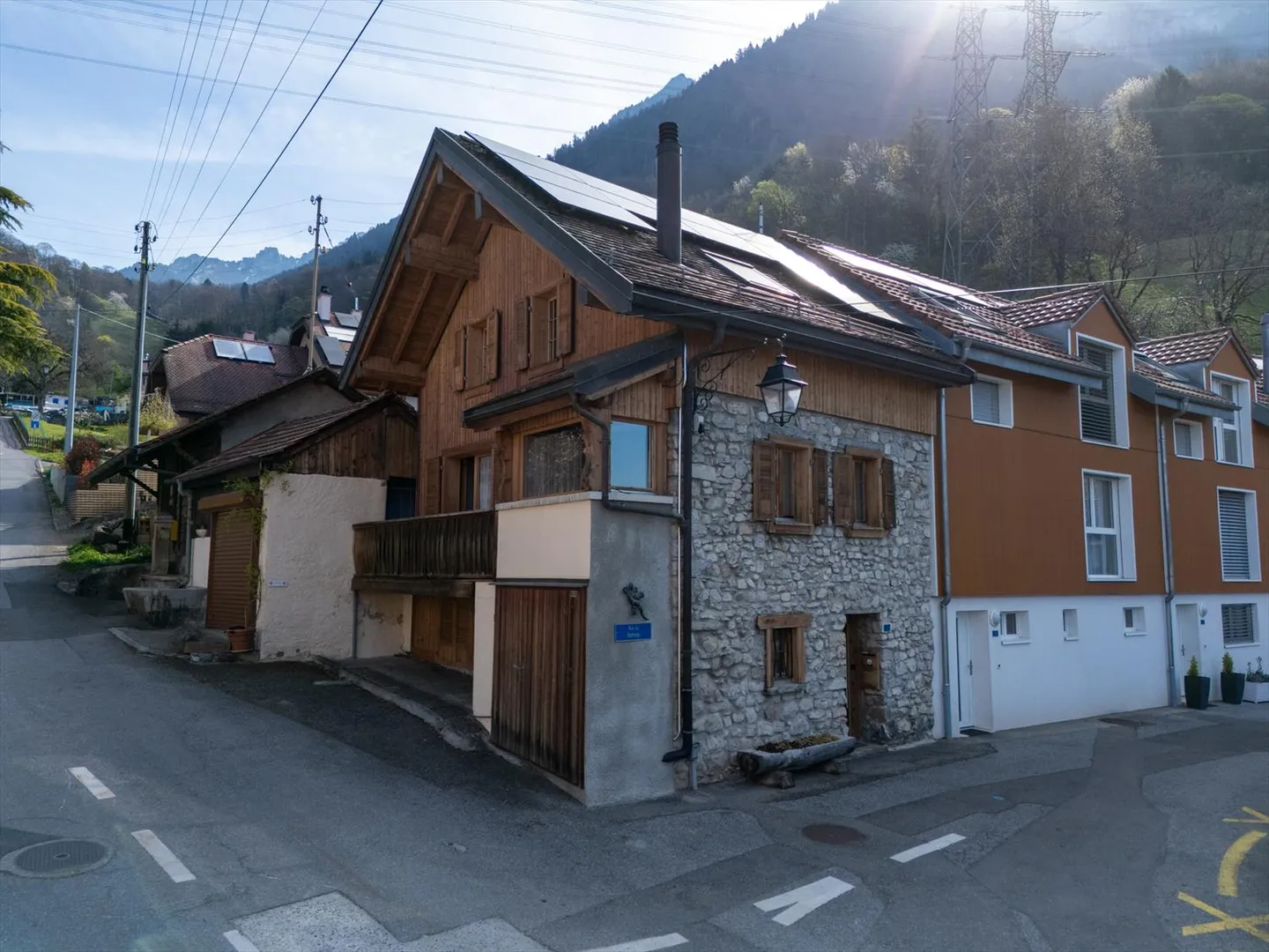 Casa di 4,5 vani - Foto 1 di 19
