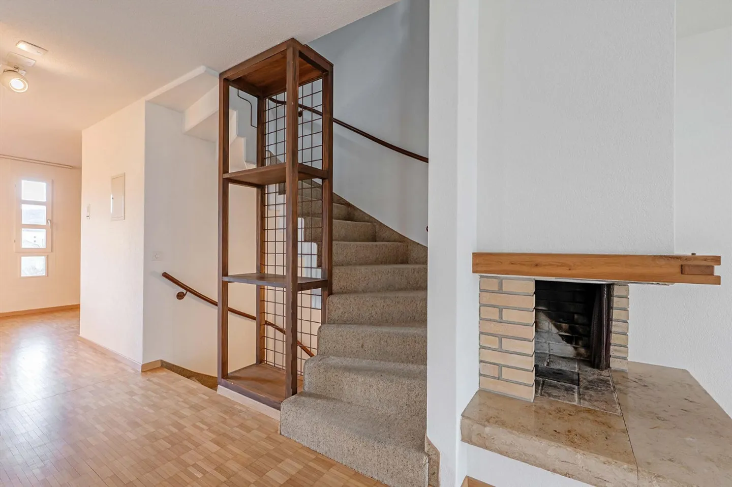 Maisonette de 4,5 pièces avec terrasse sur le toit - Photo 6 sur 12