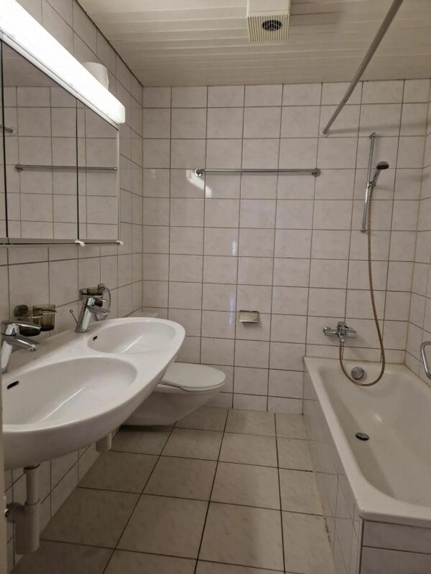 Grosszügig wohnen nahe Zentrum! - Foto 3 von 7