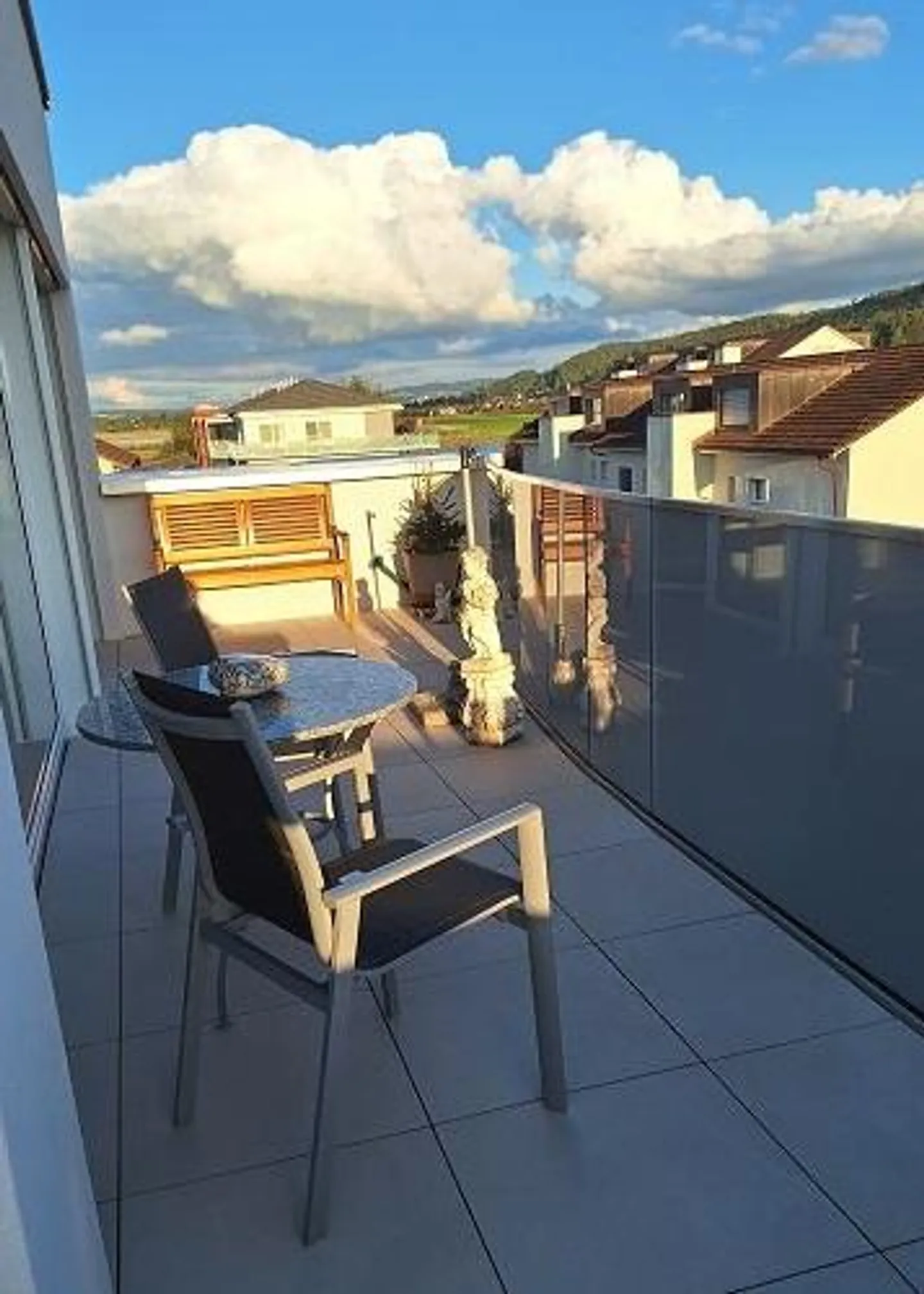 helle und moderne Attikawohnung - Foto 7 von 9