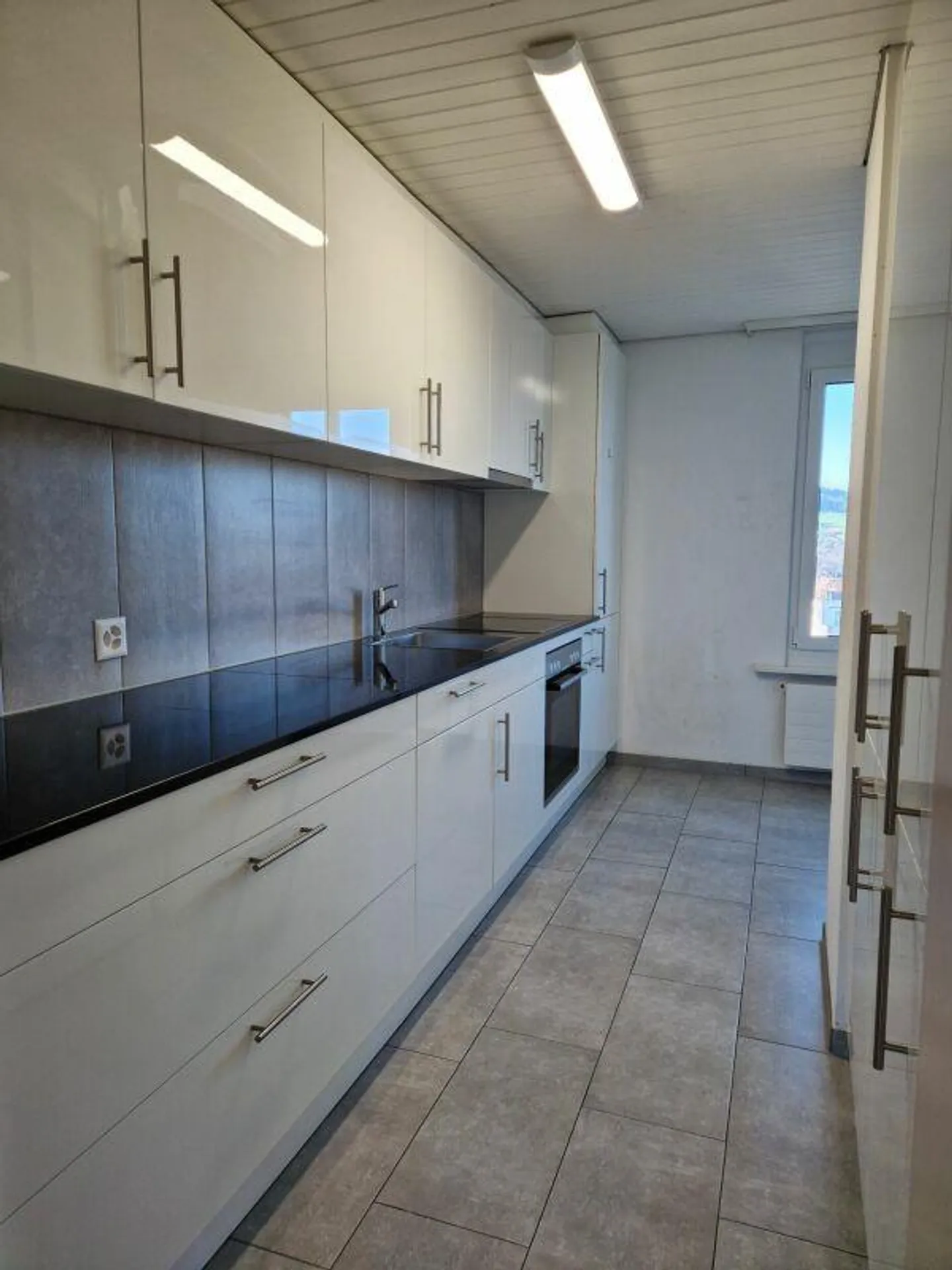 Grosszügig wohnen nahe Zentrum! - Foto 2 von 7