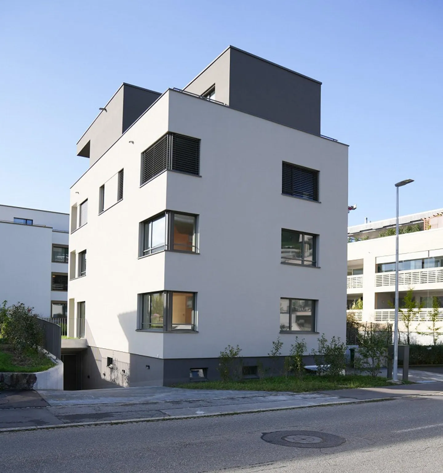 Nouvel appartement de jardin exclusif avec 3,5 pièces, lumineux et dans le meilleur emplacement - Photo 1 sur 11