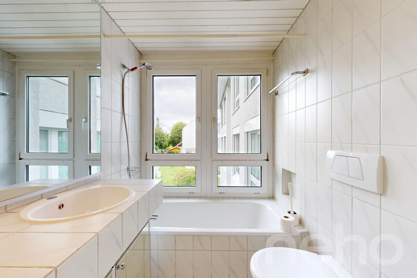 Appartamento luminoso di 4,5 stanze a Oberglatt - Foto 10 di 12