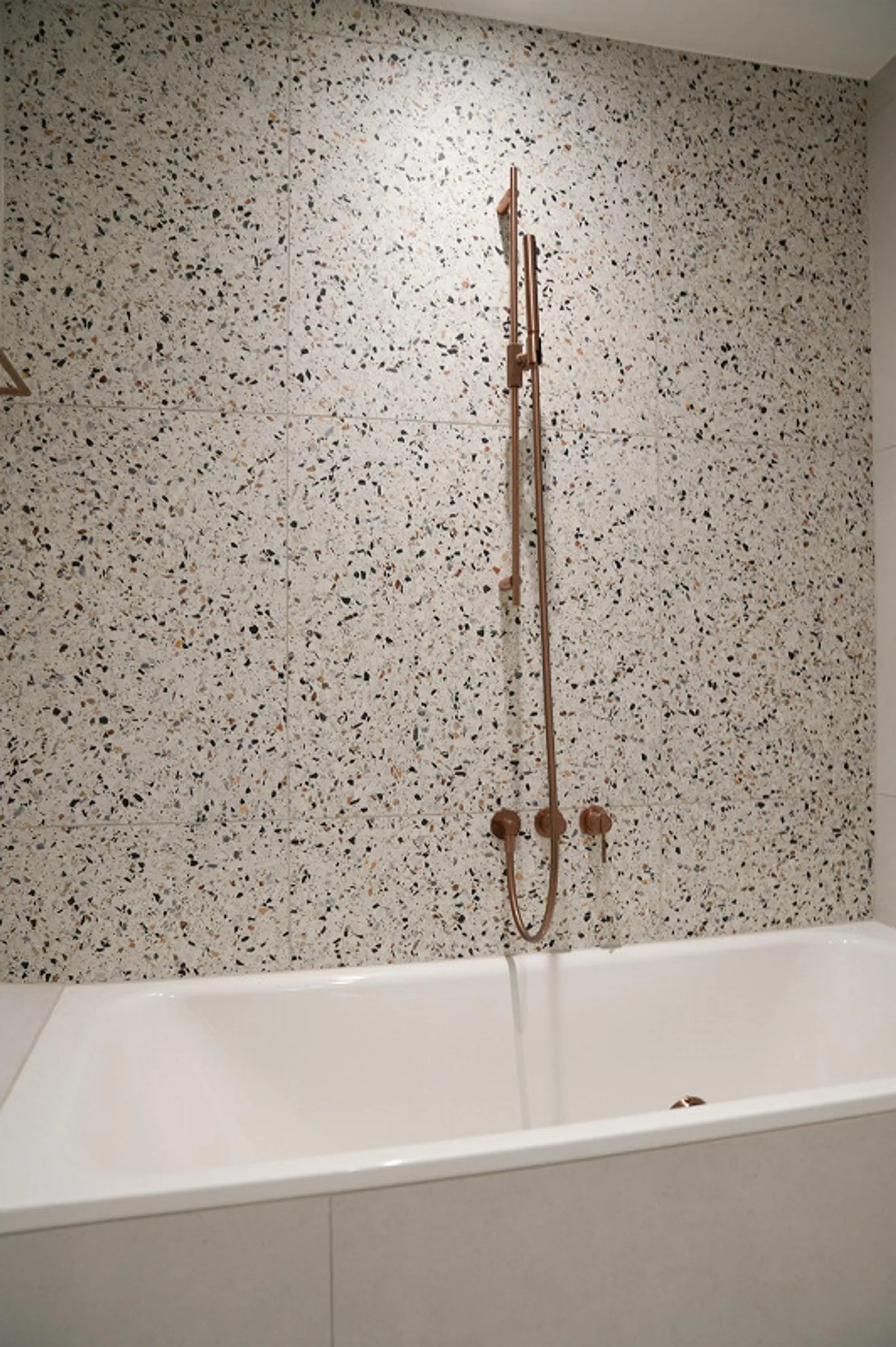 Nouvel appartement de jardin exclusif avec 3,5 pièces, lumineux et dans le meilleur emplacement - Photo 5 sur 11