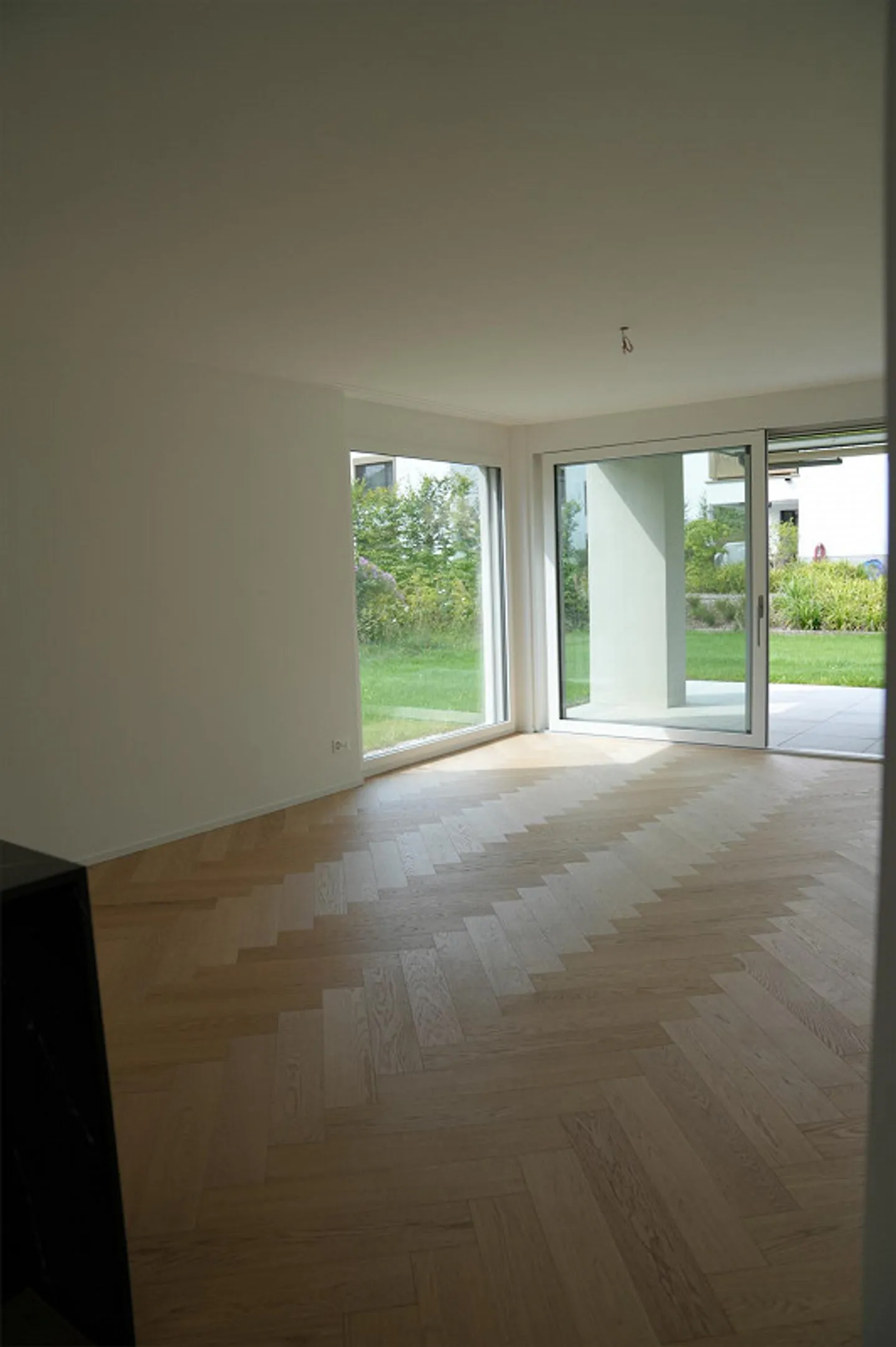 Nouvel appartement de jardin exclusif avec 3,5 pièces, lumineux et dans le meilleur emplacement - Photo 7 sur 11