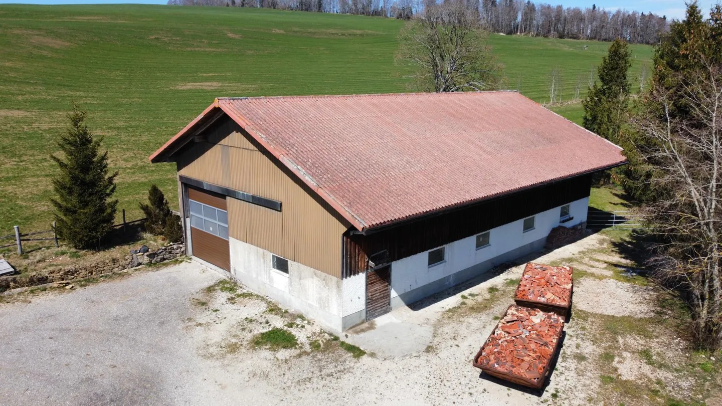 VERKAUFEN - Ausnahme-Bauernhof in den Freibergen mit einzigartigem Potenzial - Foto 7 von 12
