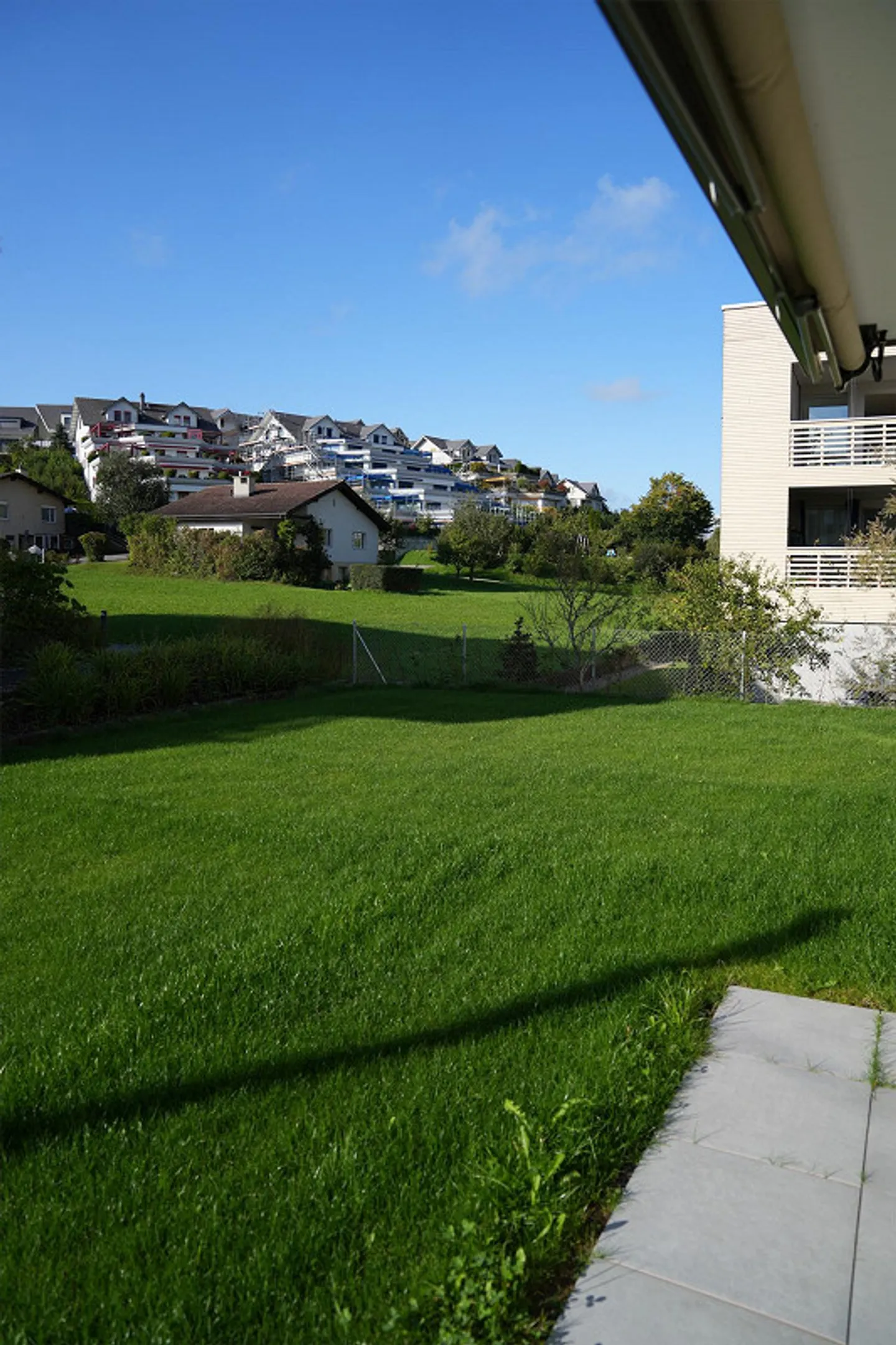 Nouvel appartement de jardin exclusif avec 3,5 pièces, lumineux et dans le meilleur emplacement - Photo 11 sur 11
