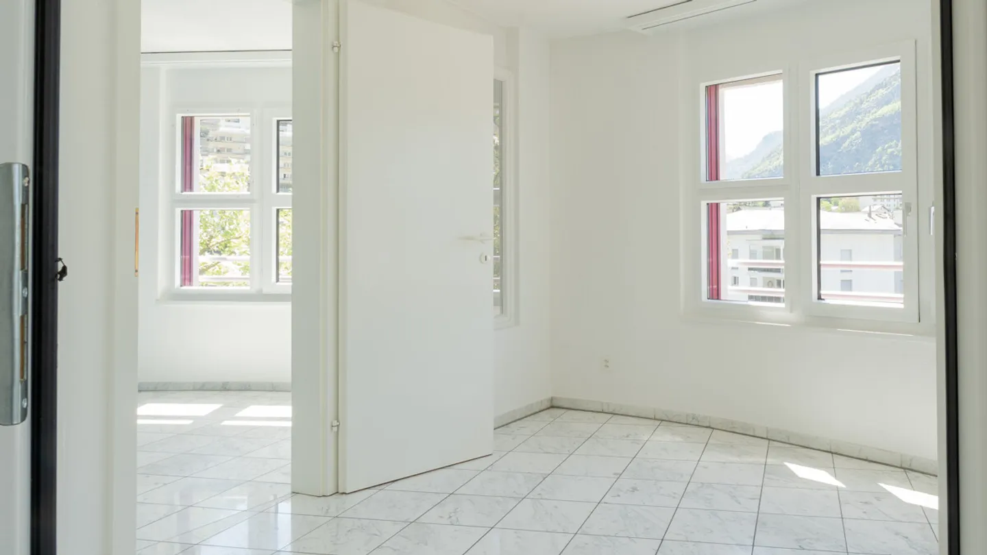 4.5 Room Apartment - Photo 9 of 13