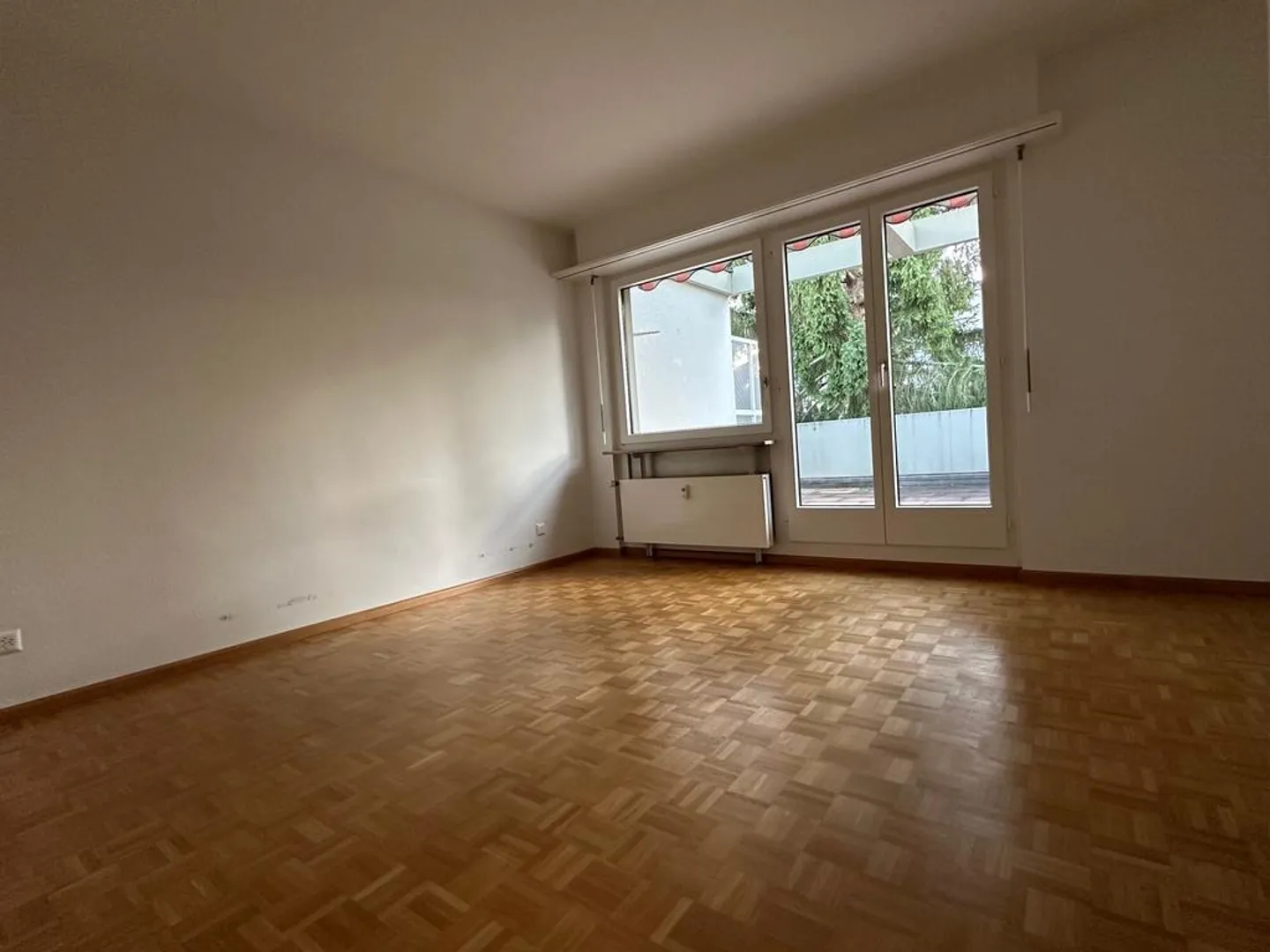 Bright attic apartment with large roof terrace - Photo 8 of 12