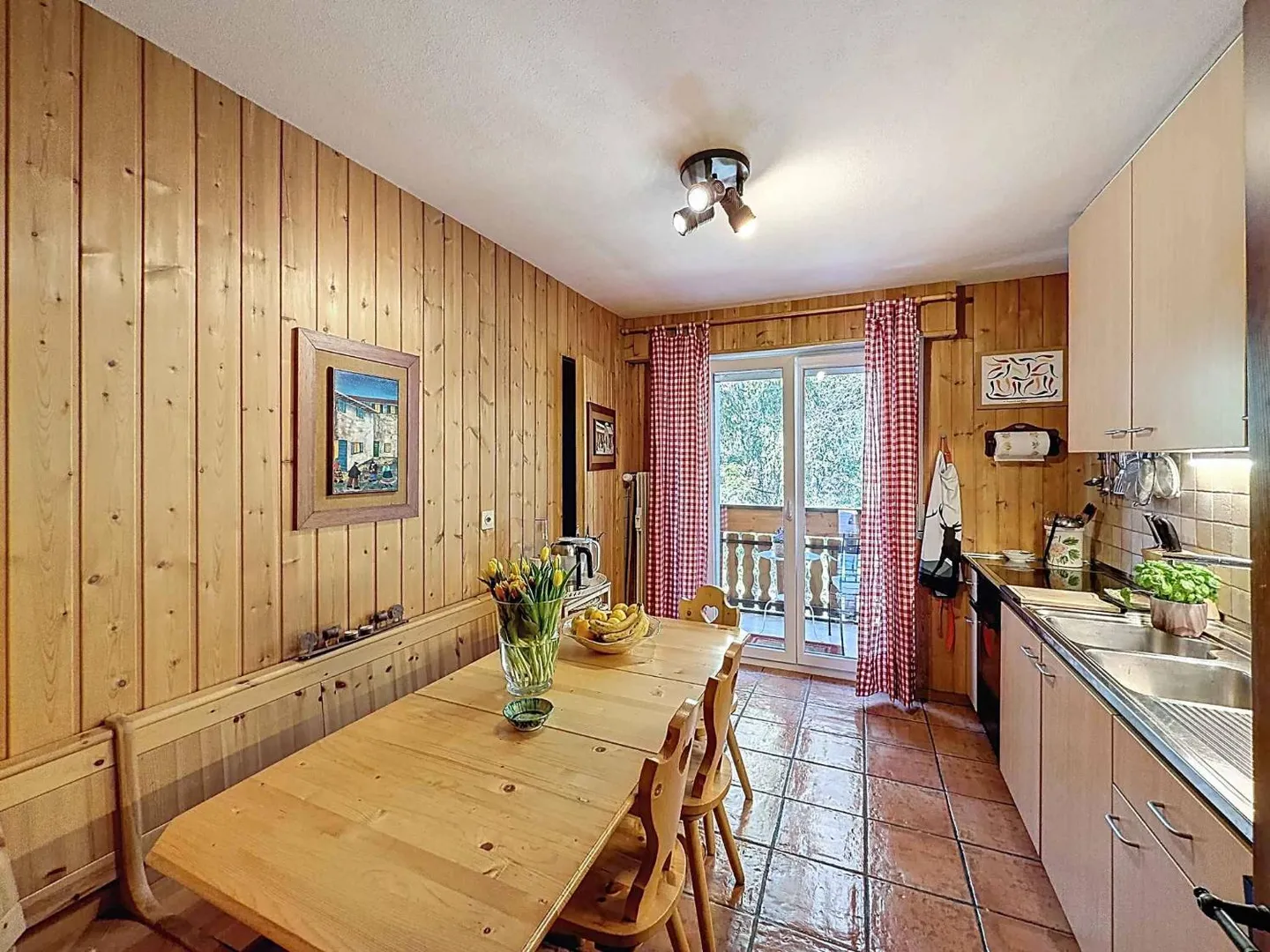 Charmant Appartement Attique - Photo 5 sur 13
