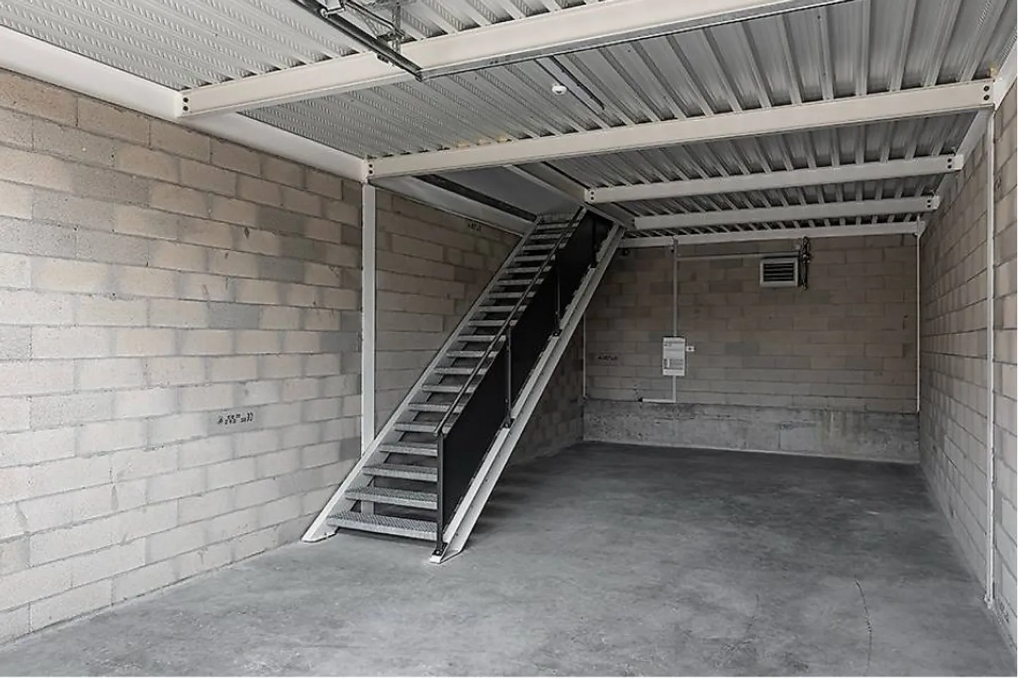 2-room deposit - Photo 3 of 6