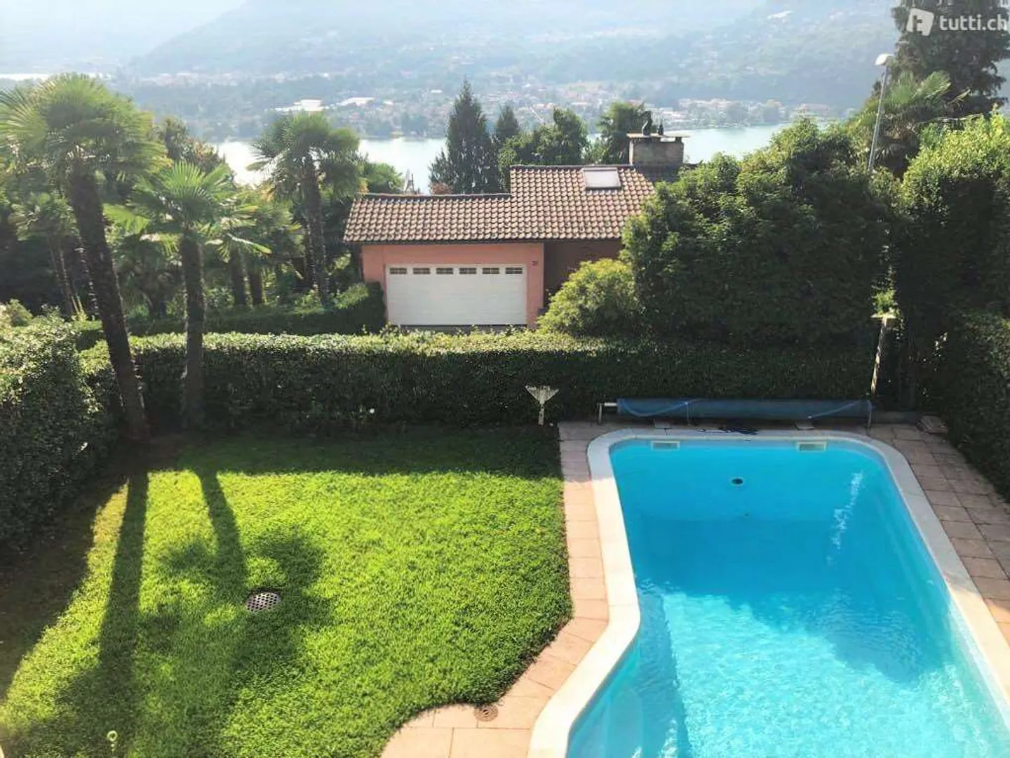 Traumhafte Villa mit Seeblick - Foto 1 von 49