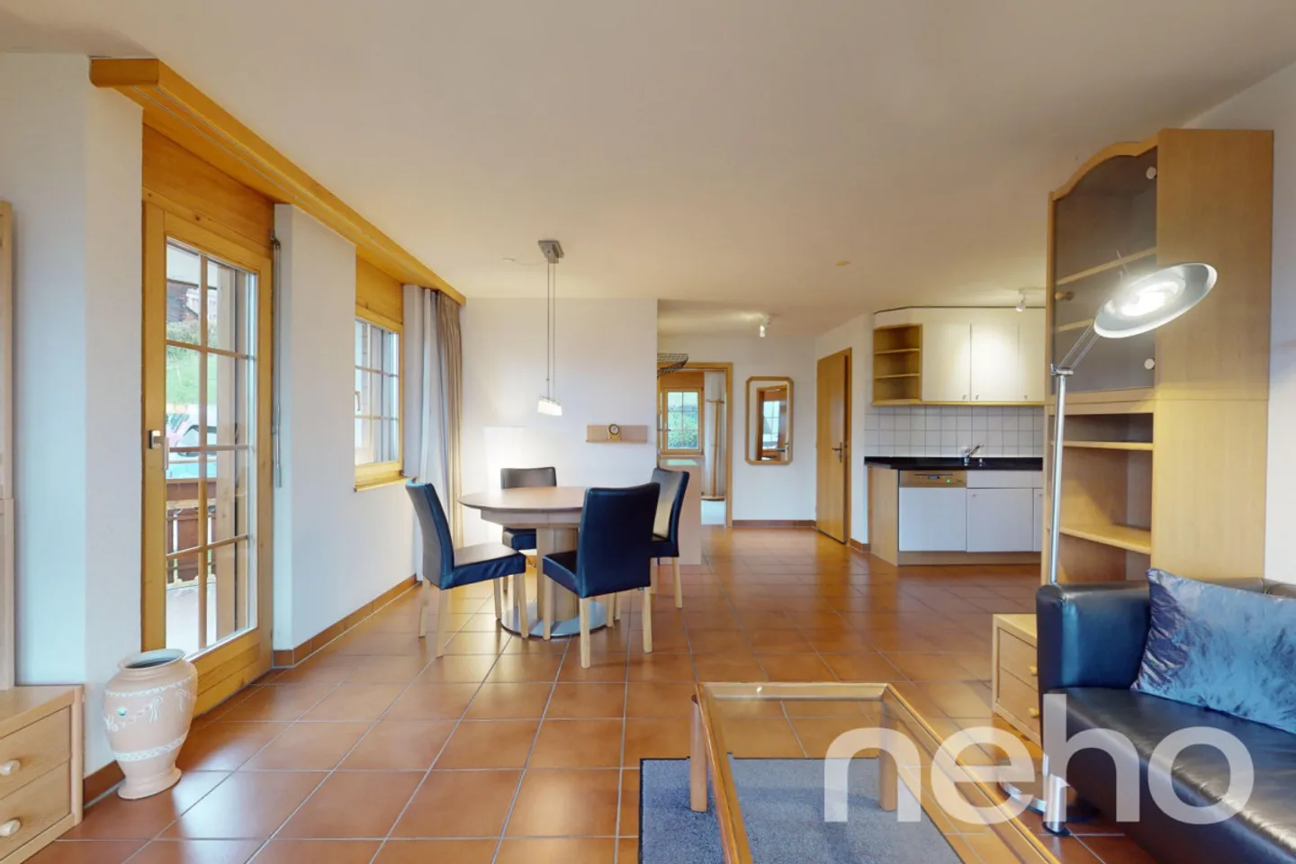 Sonnige 3½-Zimmer-Wohnung mit Alpenblick im Herzen von Grächen - Photo 10 of 13