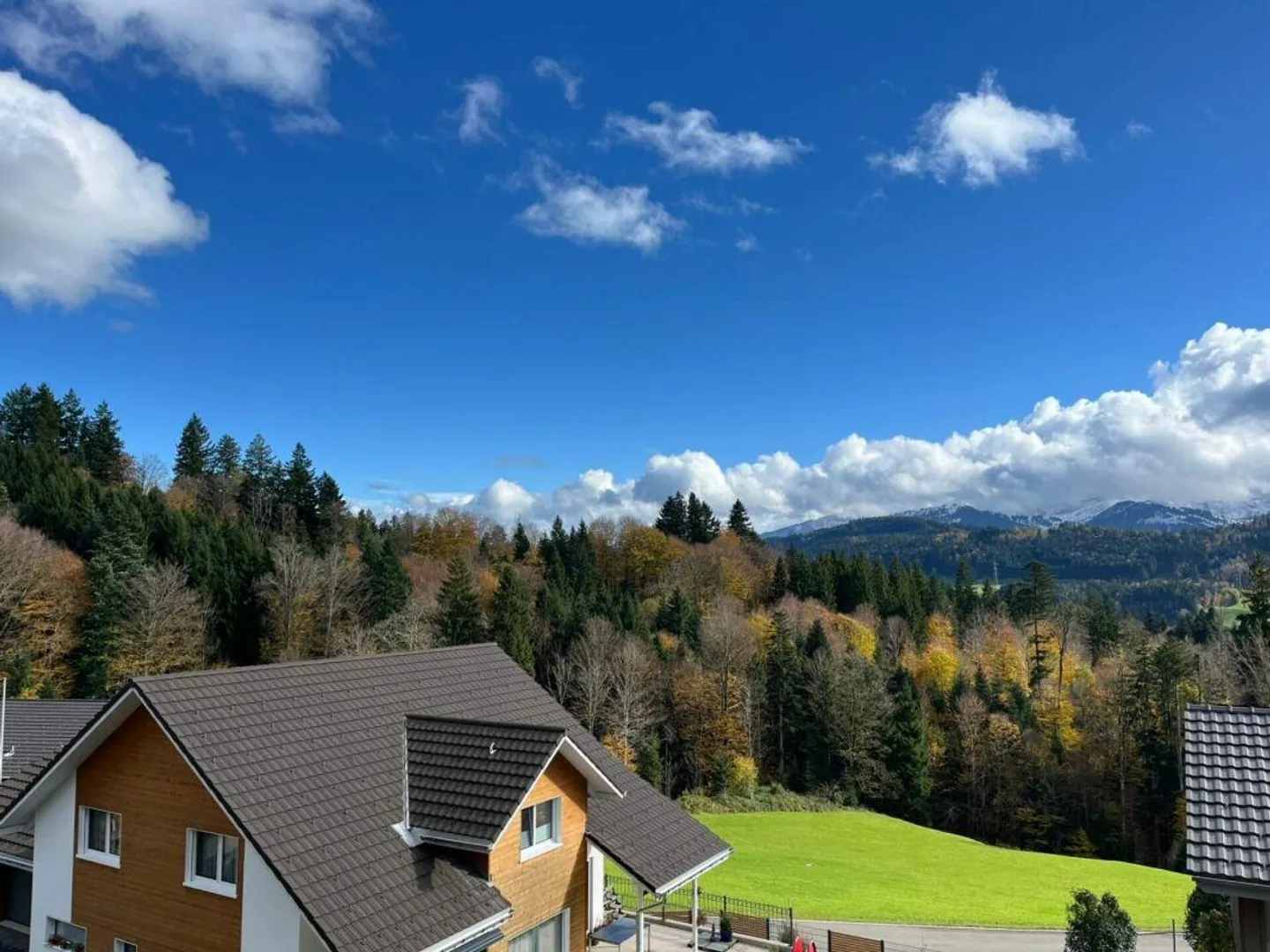 Charmantes 3.5 Zi-Haus mit Einliegerwohnung - Foto 14 von 17
