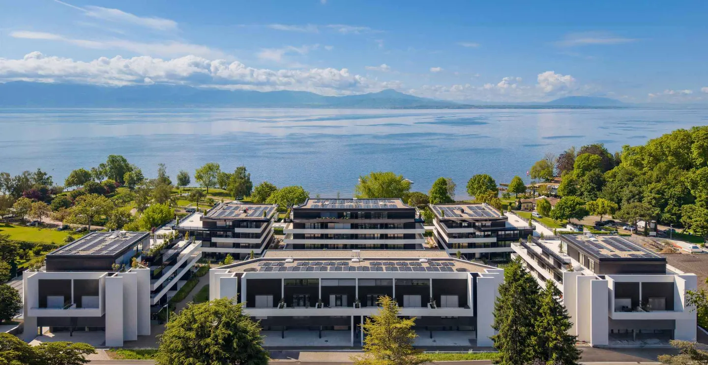 Appartement de Luxe au Bord du Lac - Photo 3 sur 6