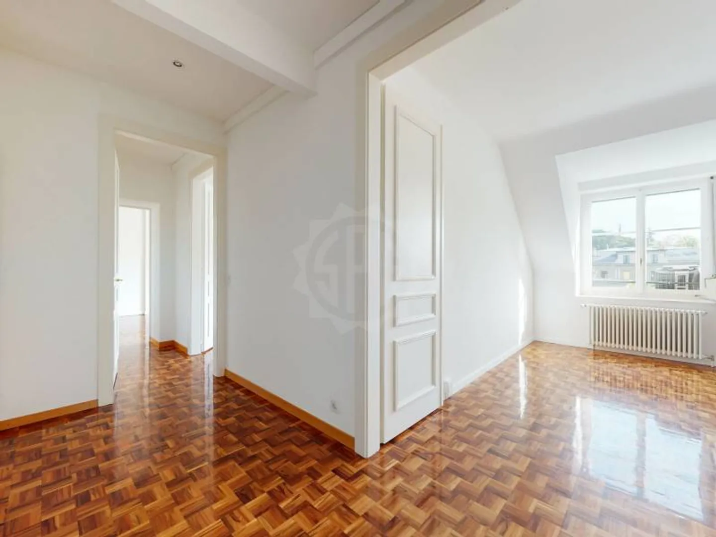 Office - Photo 3 of 8