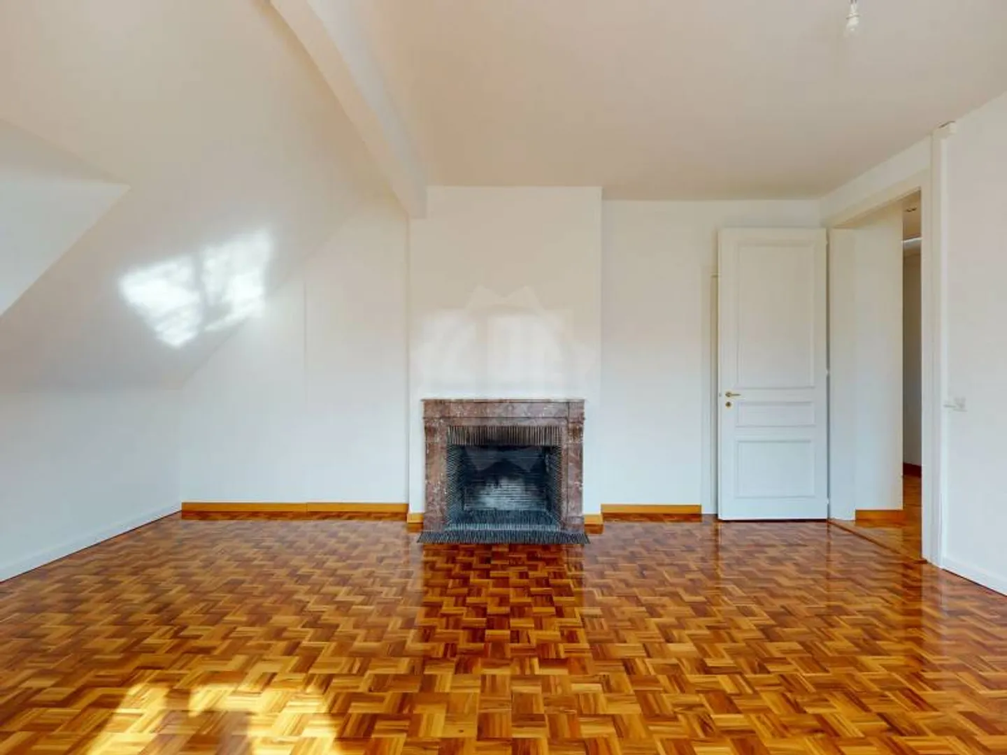 Office - Photo 8 of 8