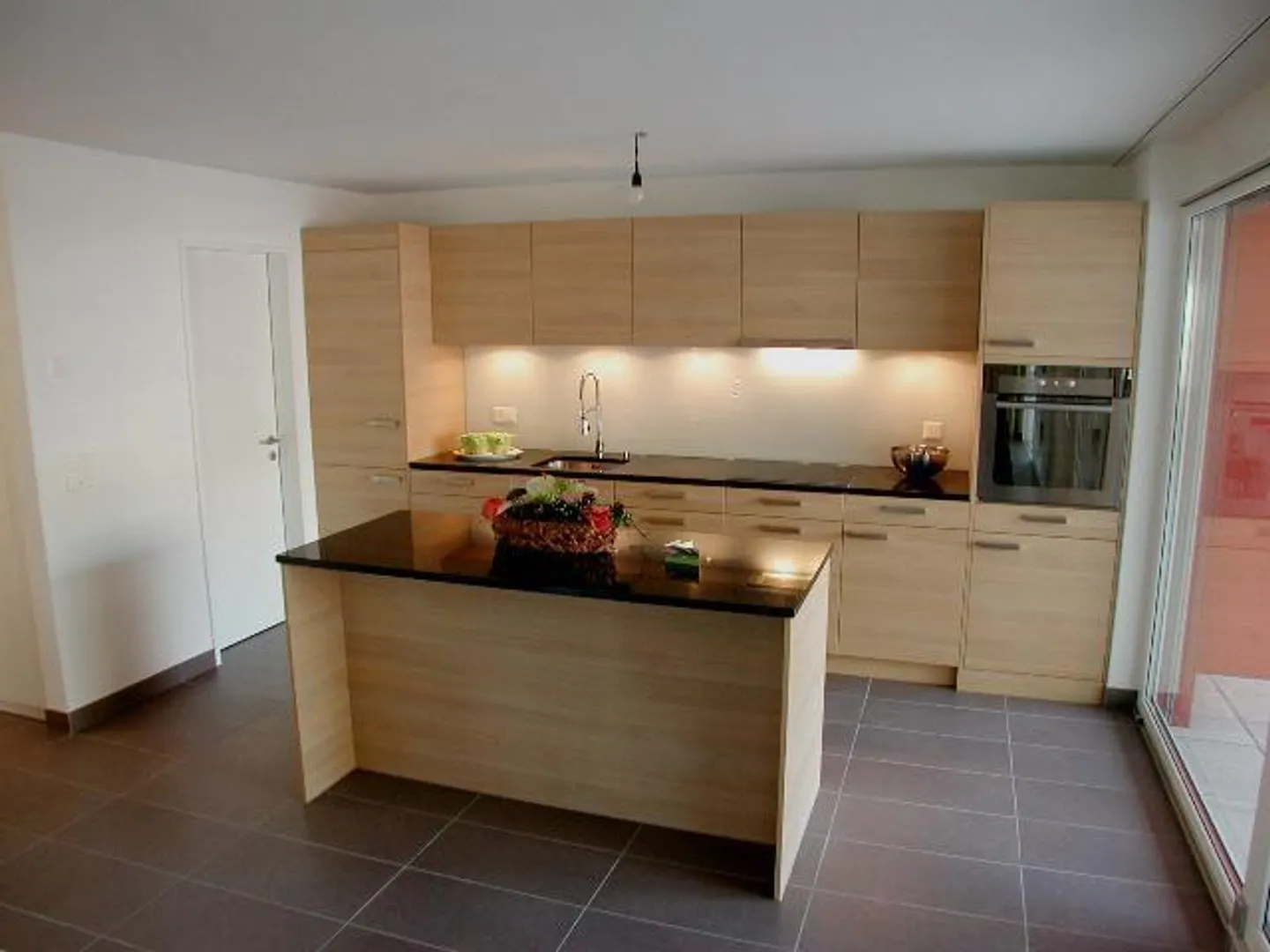 4.5 room apartment on the 1st floor with winter garden - Photo 1 of 9
