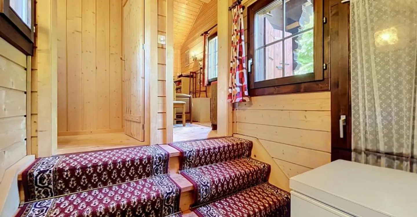 A Charming Retreat in the Heart of the Mountains - Photo 8 of 13