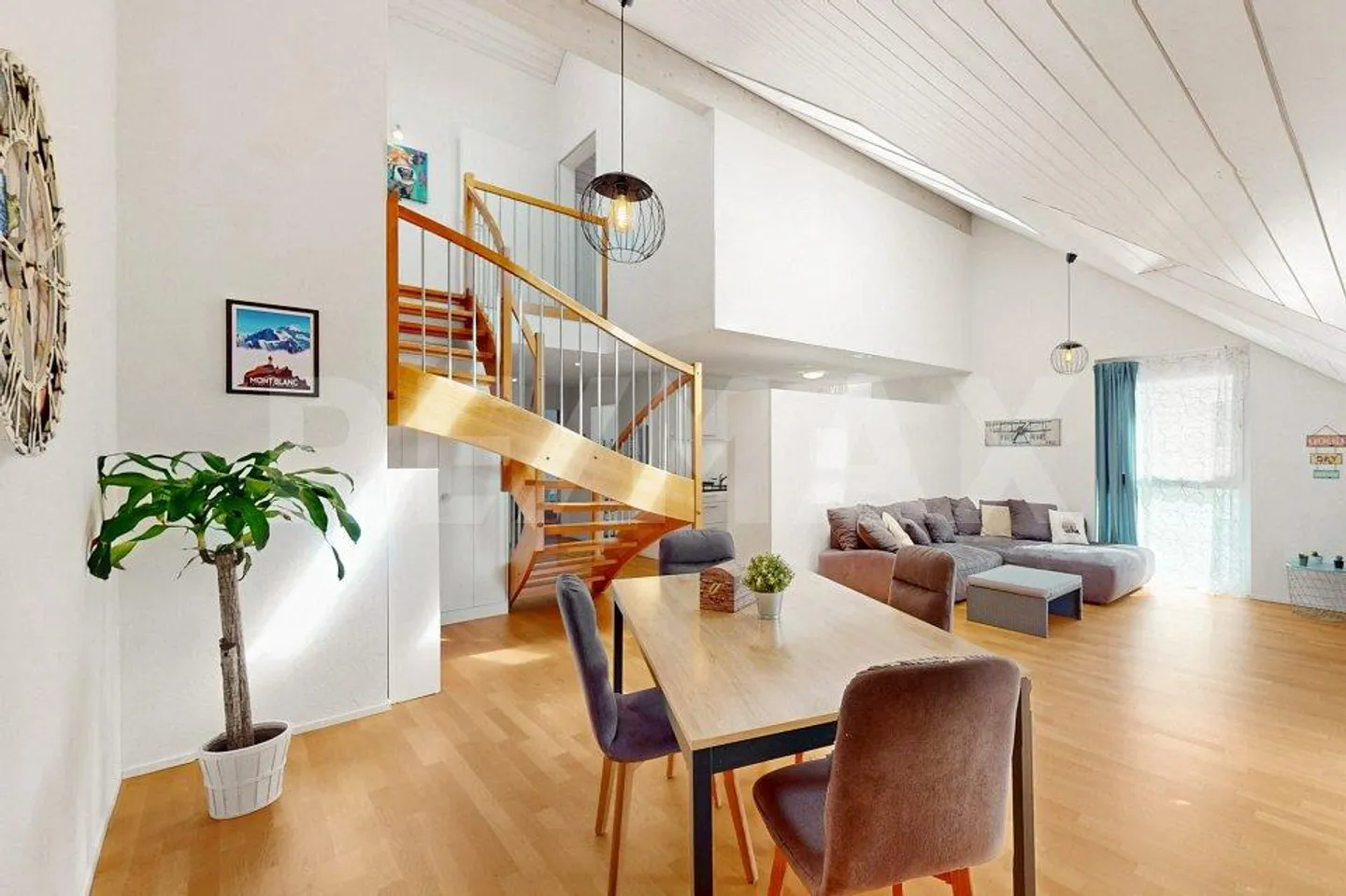 Penthouse Maisonette Apartment, 4.5 Rooms, NWF 123 m², Balcony 14 m², ready to move in... - Photo 2 of 12