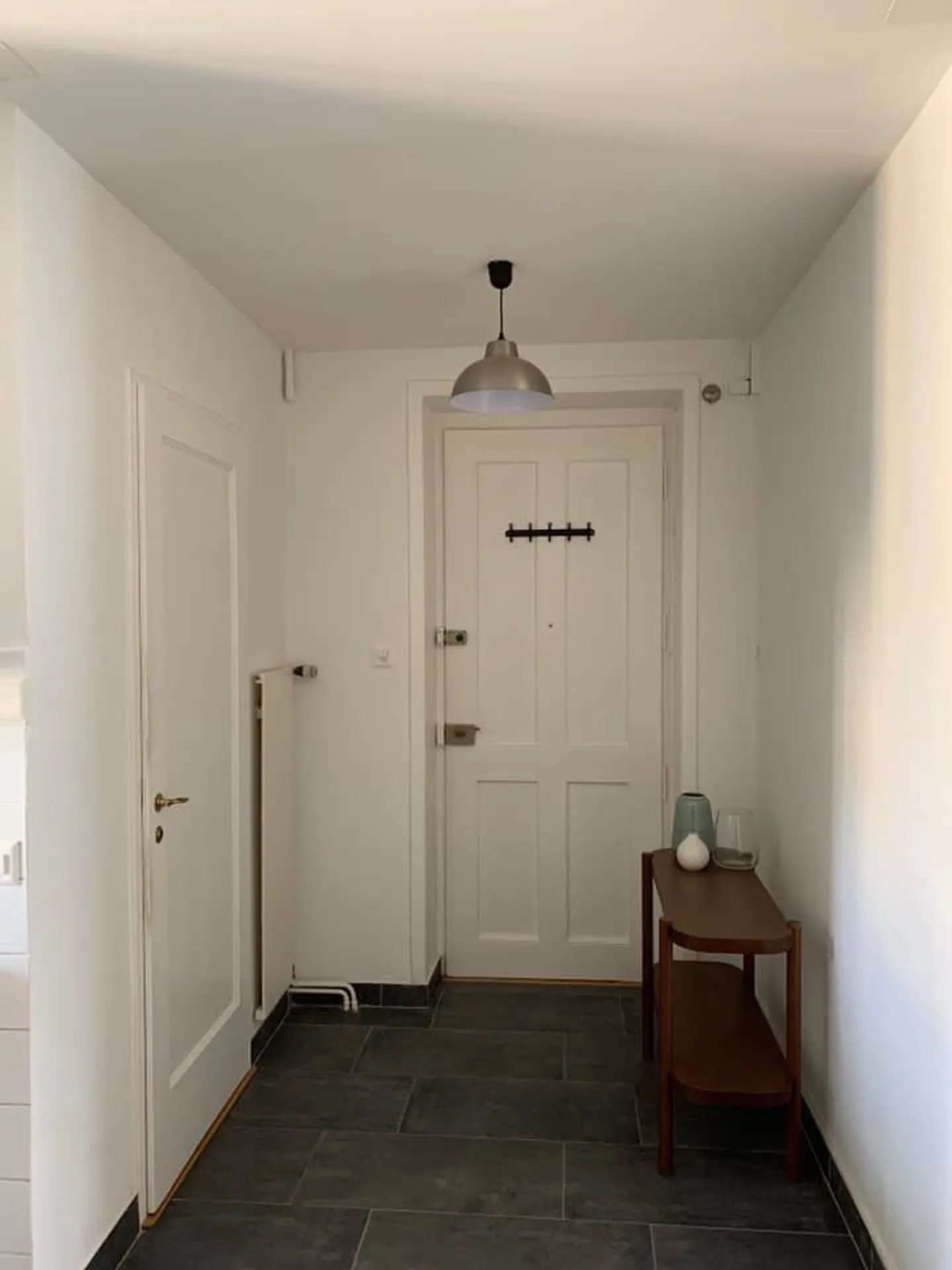 For rent - Furnished 2.5-room apartment in Pâquis, Geneva - Photo 7 of 12