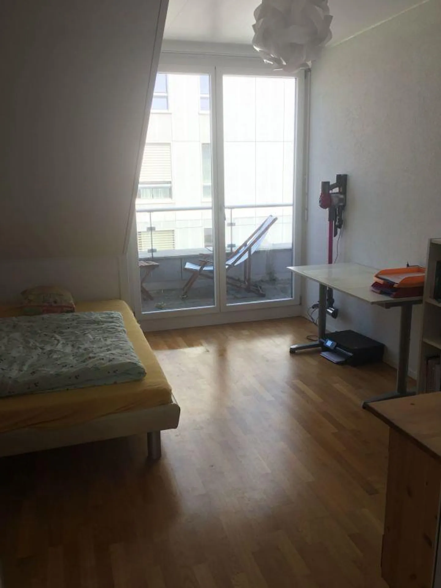 Sonnige 3,5-Zimmer-Dachwohnung mit Eigentumswohnungsstandard - Foto 6 von 15