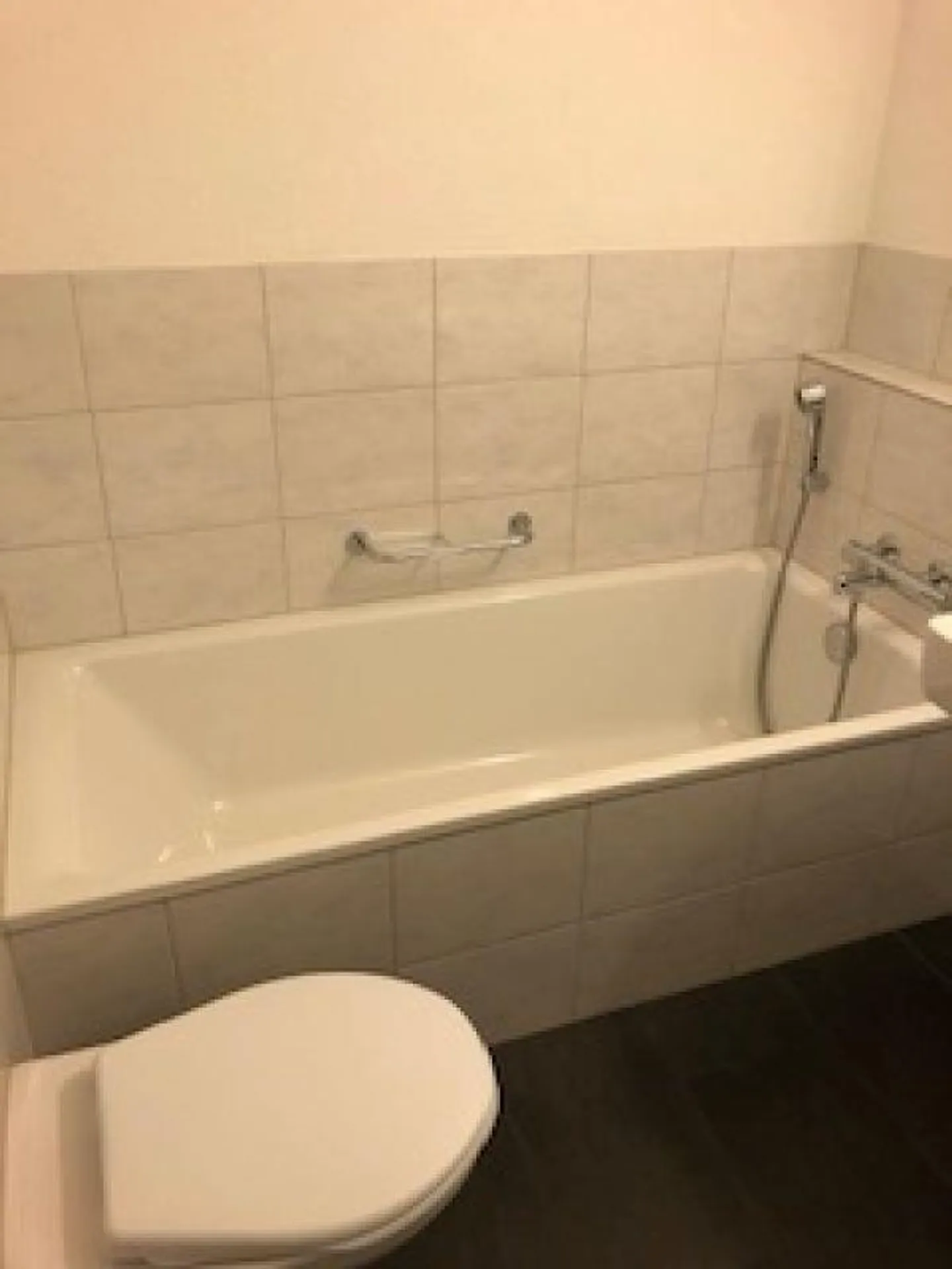 Sonnige 3,5-Zimmer-Dachwohnung mit Eigentumswohnungsstandard - Foto 11 von 15