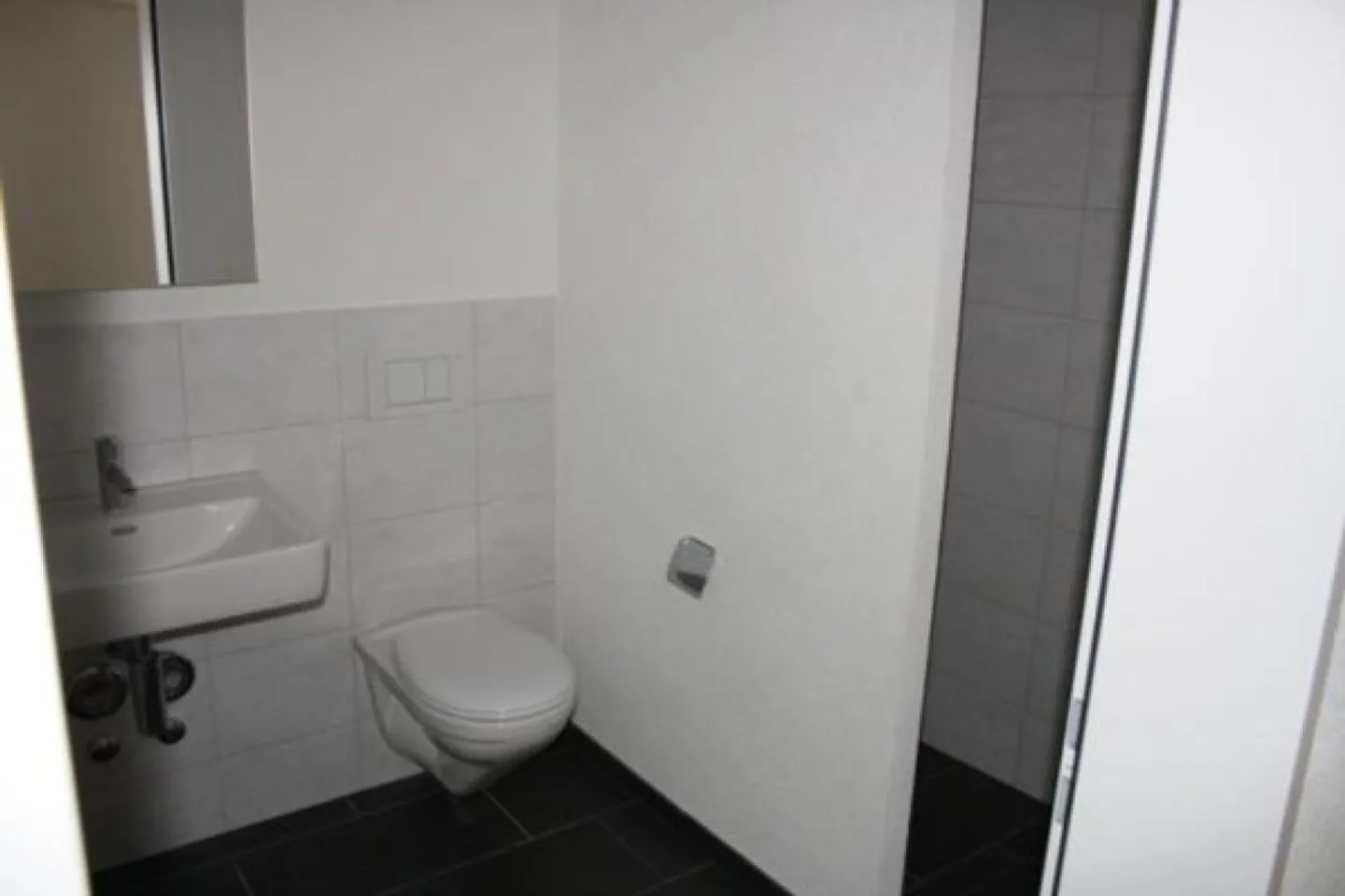 Sonnige 3,5-Zimmer-Dachwohnung mit Eigentumswohnungsstandard - Foto 13 von 15