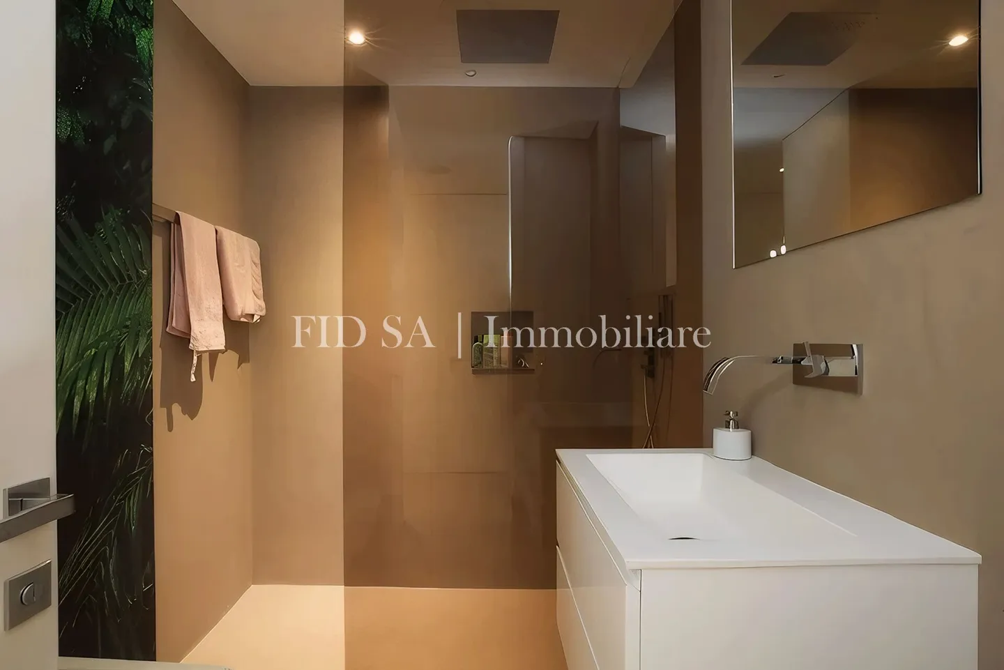 SOLDUNO - Unique design and large terrace with a view of greenery - Photo 10 of 11