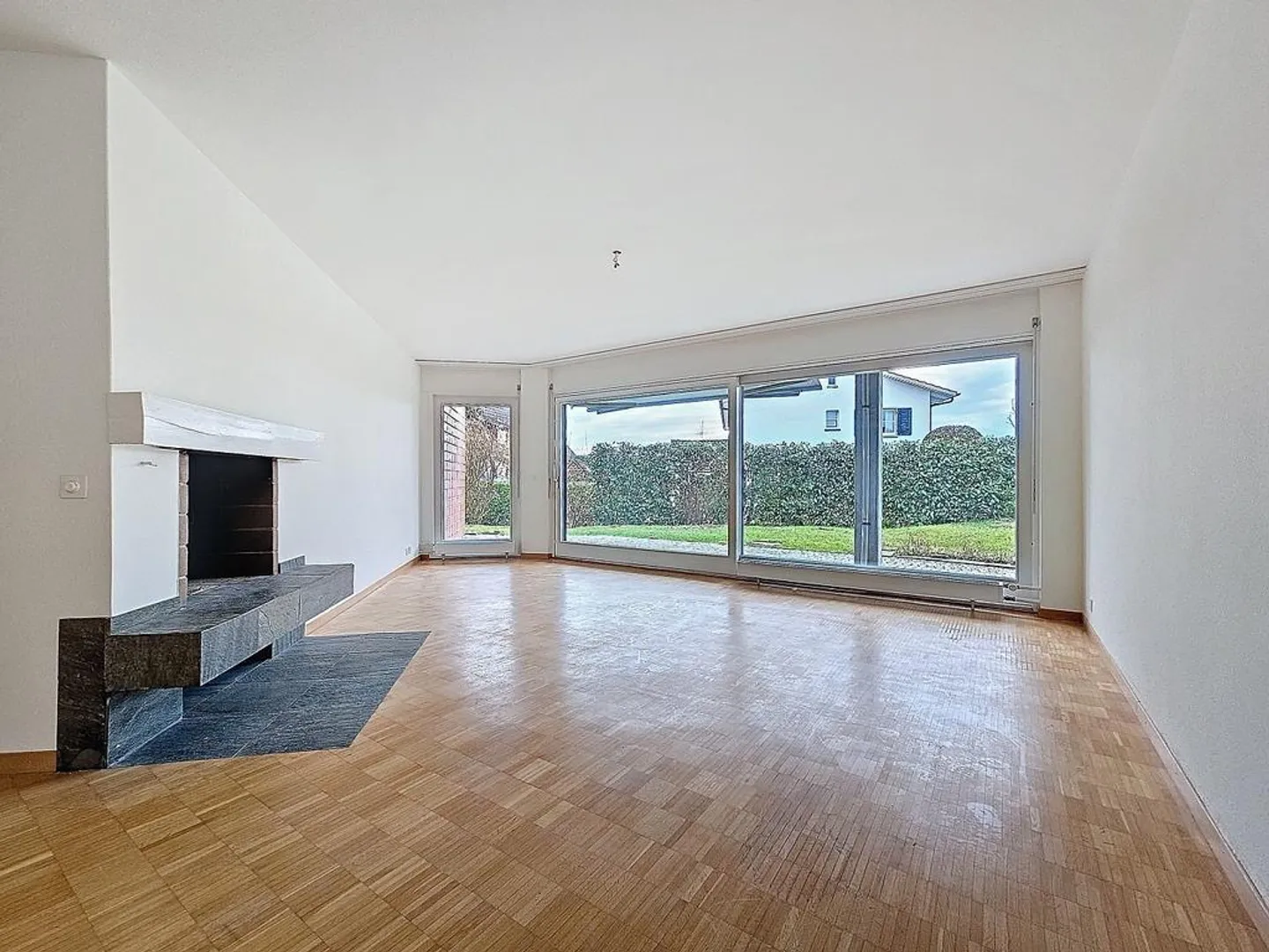 Appartement de jardin de rêve (loyer incluant 2 places de garage) - Photo 4 sur 6