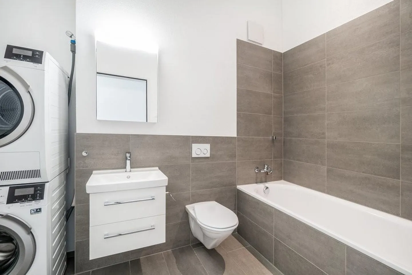 Vivere tra natura e comfort moderno - Foto 9 di 12