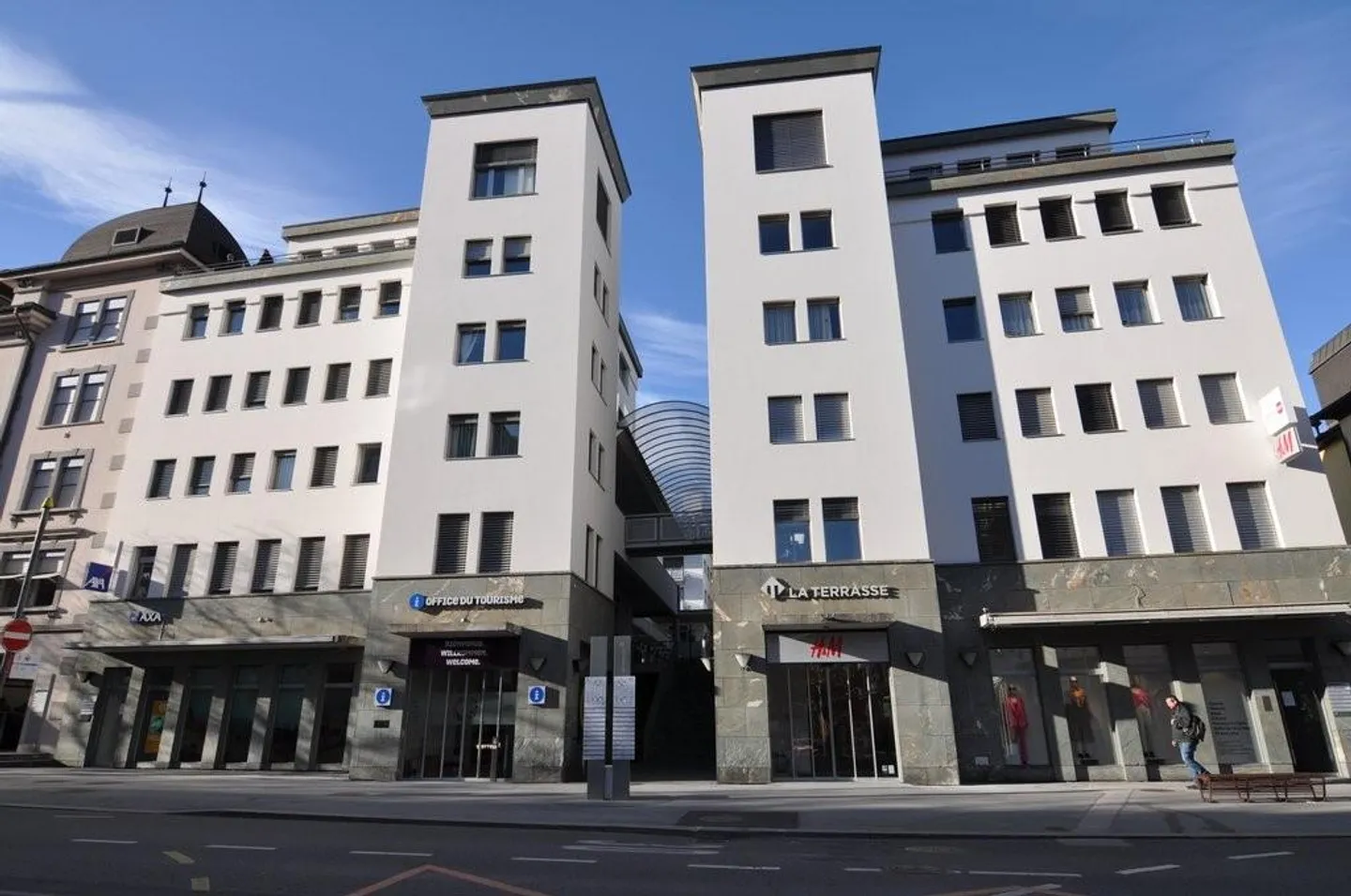 Arkaden im Stadtzentrum von Sierre zur sofortigen oder vereinbarten Vermietung - Foto 1 von 7