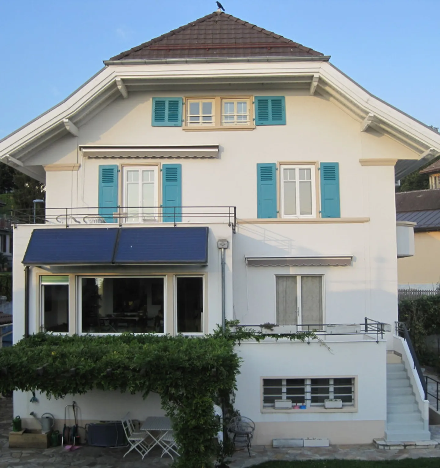 Bellissima casa in affitto degli anni '30, 3 appartamenti, terreno di 582 m2 - Foto 1 di 12