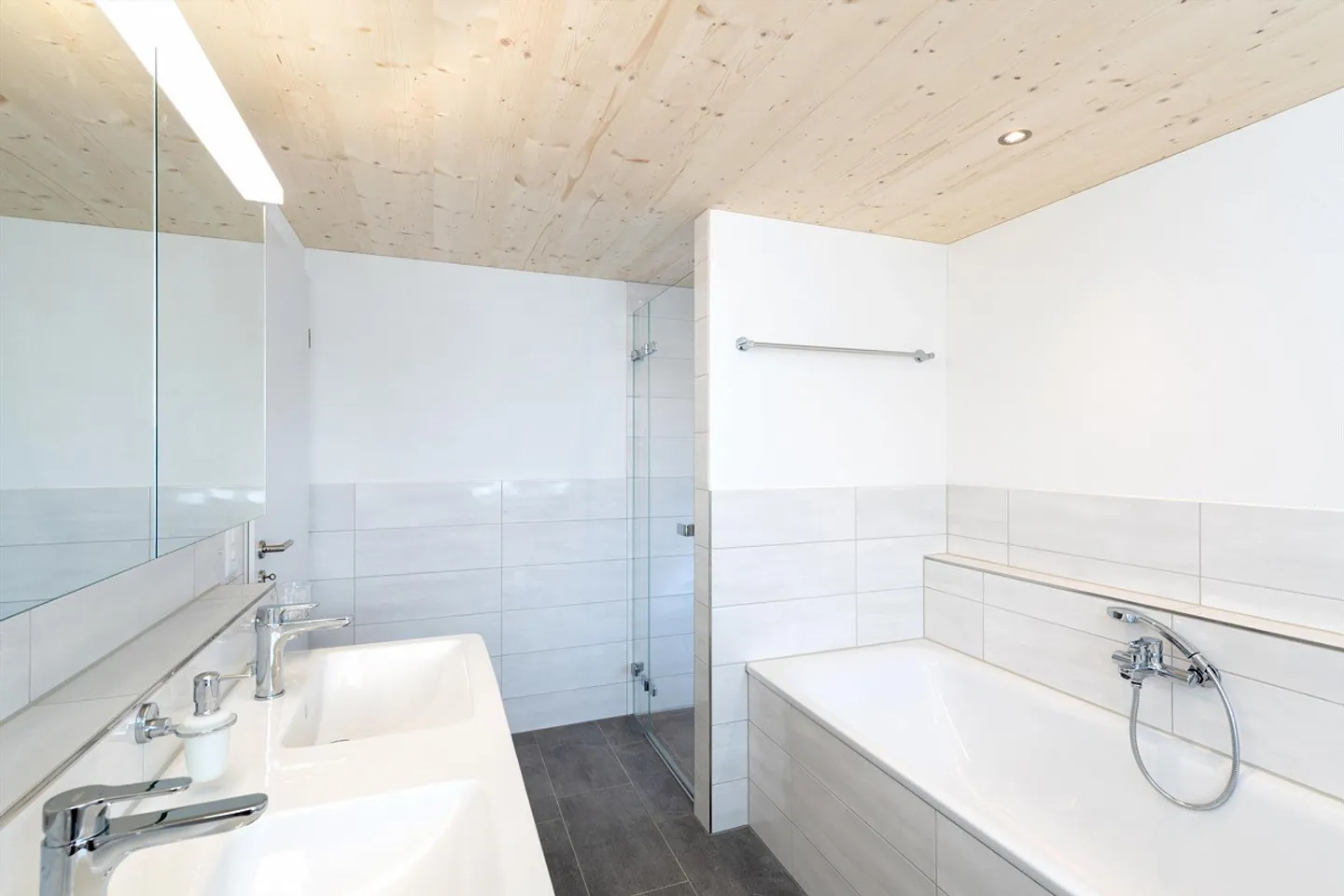 Appartamento duplex speciale in affitto - Foto 9 di 15