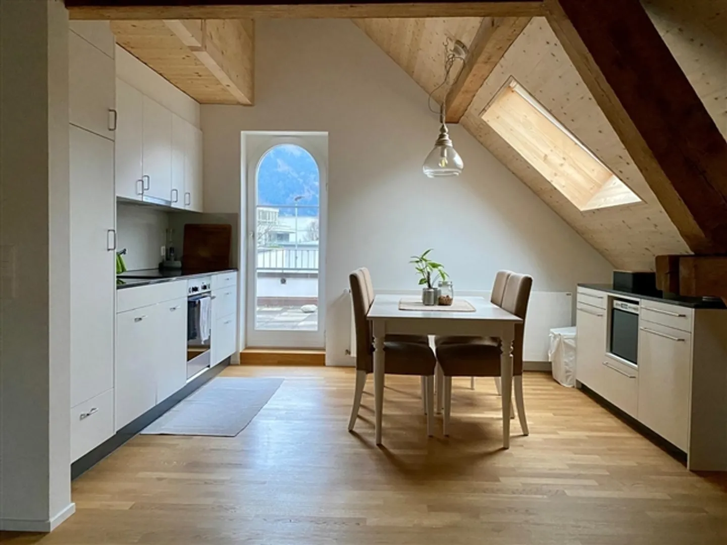 2½ ROOM APARTMENT IN ALTDORF (UR), FURNISHED, TEMPORARY - Photo 2 of 9