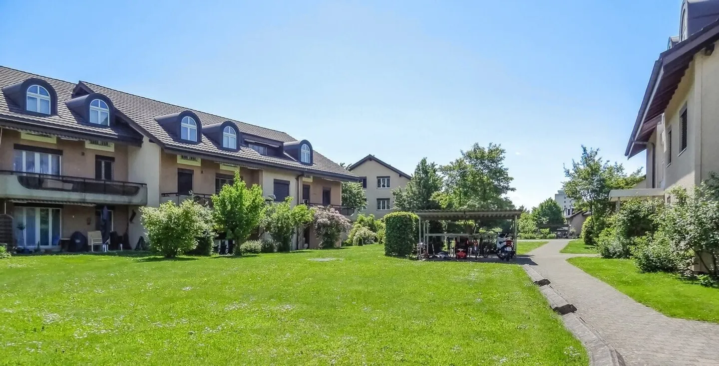 Appartement au rez-de-chaussée - Photo 1 sur 5