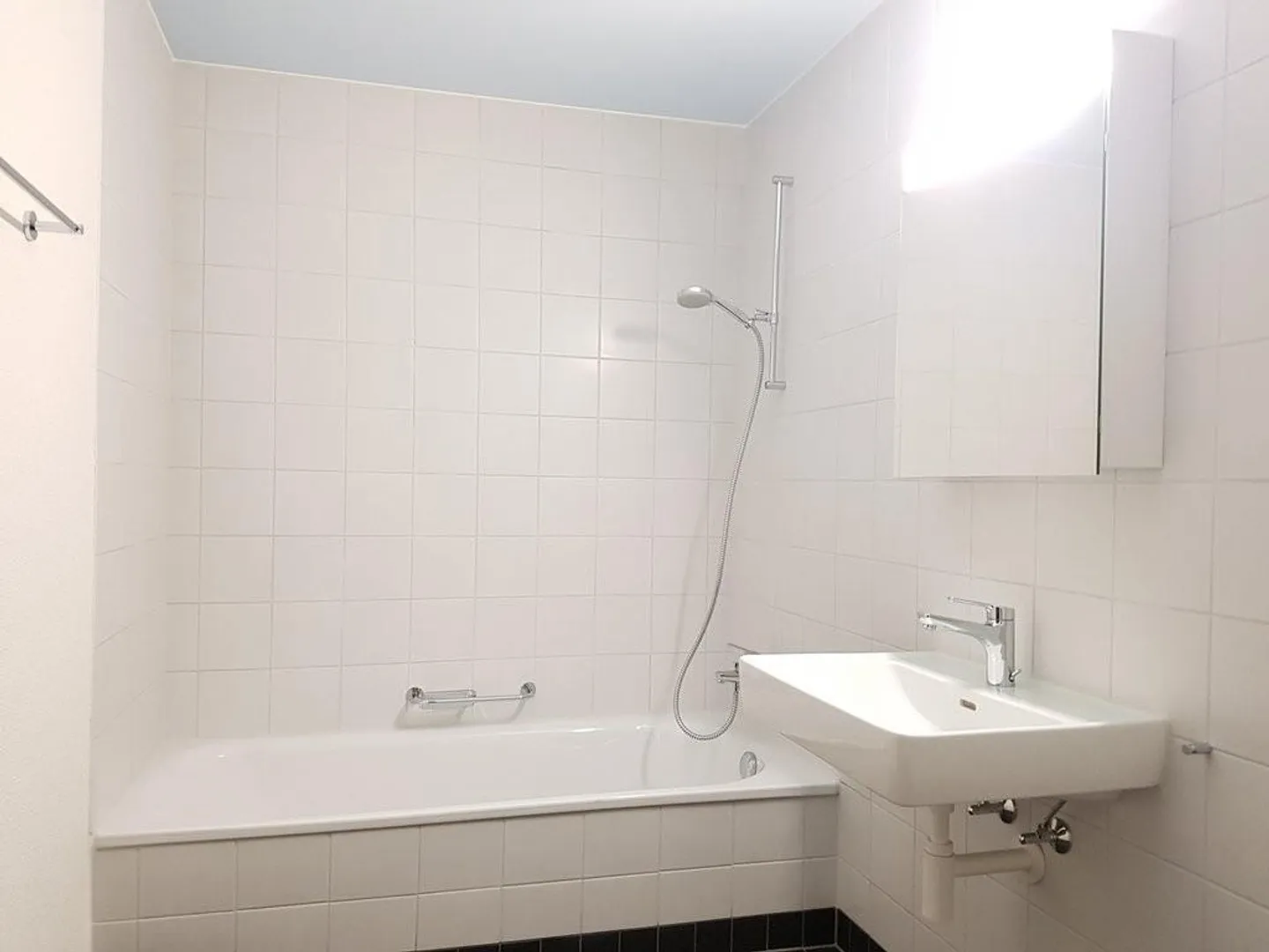 Prochain arrêt - Votre nouveau chez-vous avec patio ! - Photo 6 sur 7