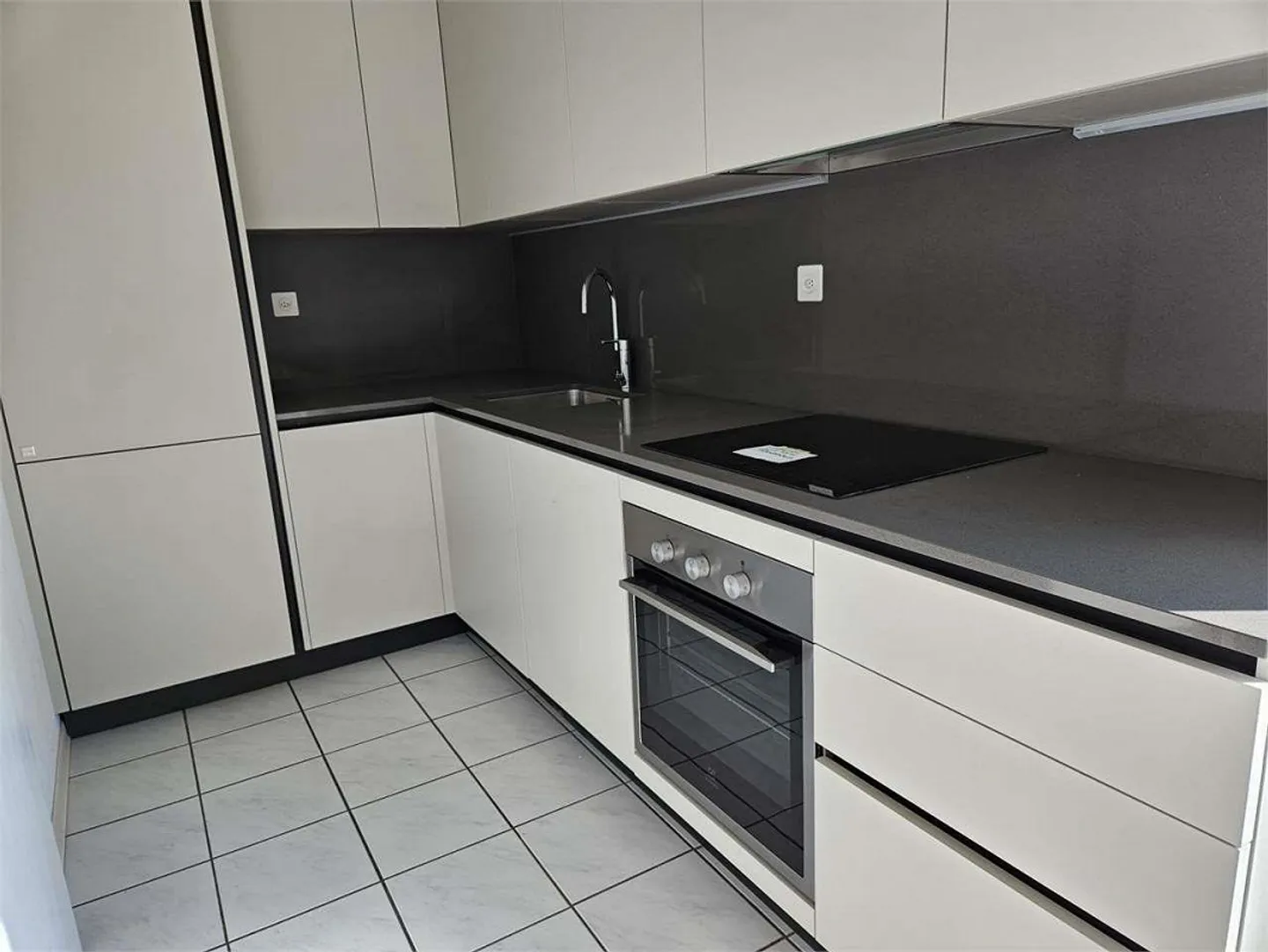 Porza, 3.5 Rooms with Balcony - Photo 4 of 12