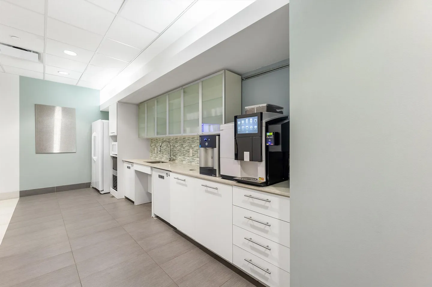 Bureau privé pour 10 personnes à Regus Spoom Green City, Manegg - Photo 6 sur 9