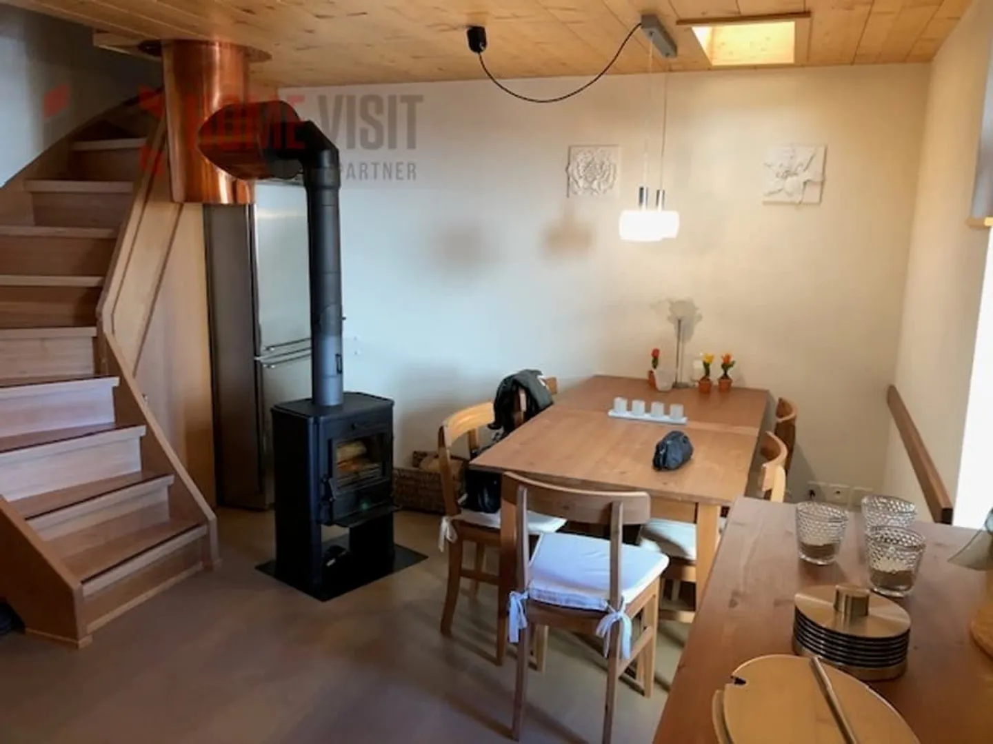 2,5 stanze Casa indipendente - Bellamente convertito fienile vallesano ad Albinen - Foto 4 di 13