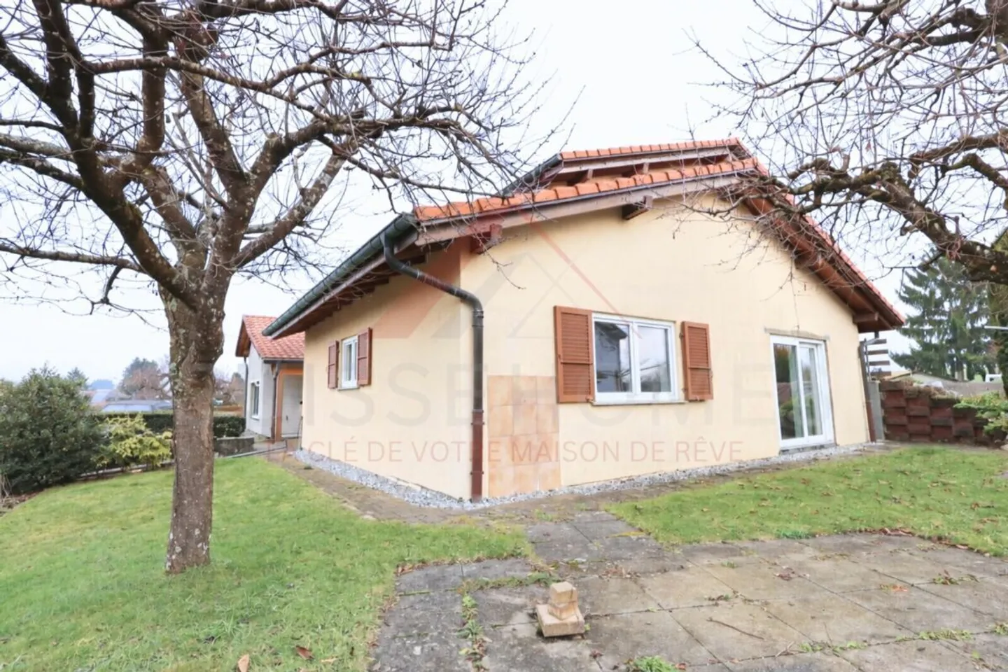 Elegant single-family house with large plot, pool, and family comfort – 1745 La Brillaz - Photo 5 of 29