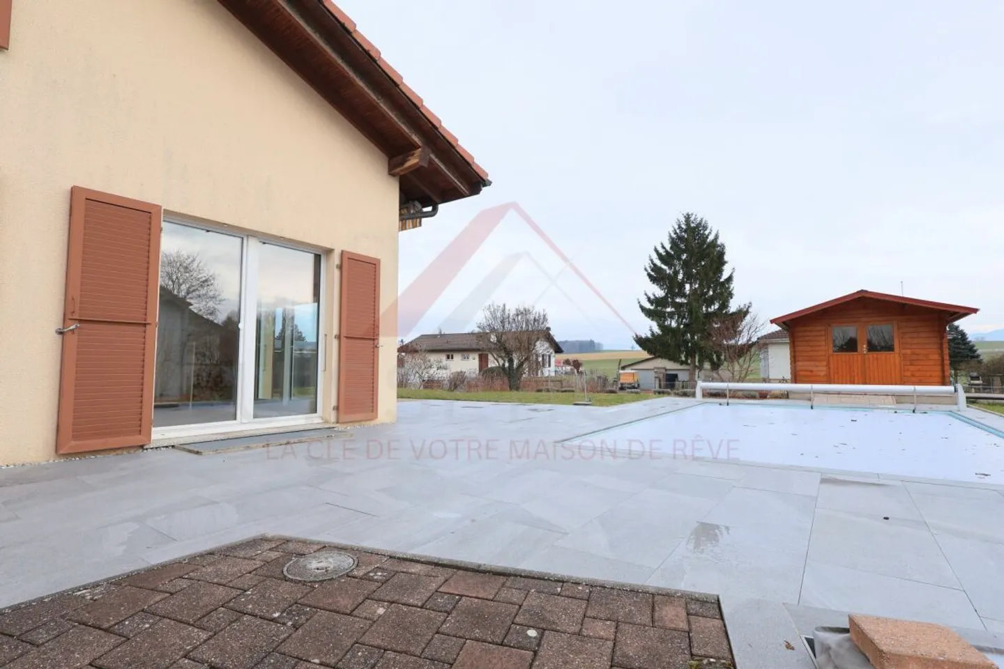 Elegant single-family house with large plot, pool, and family comfort – 1745 La Brillaz - Photo 7 of 29