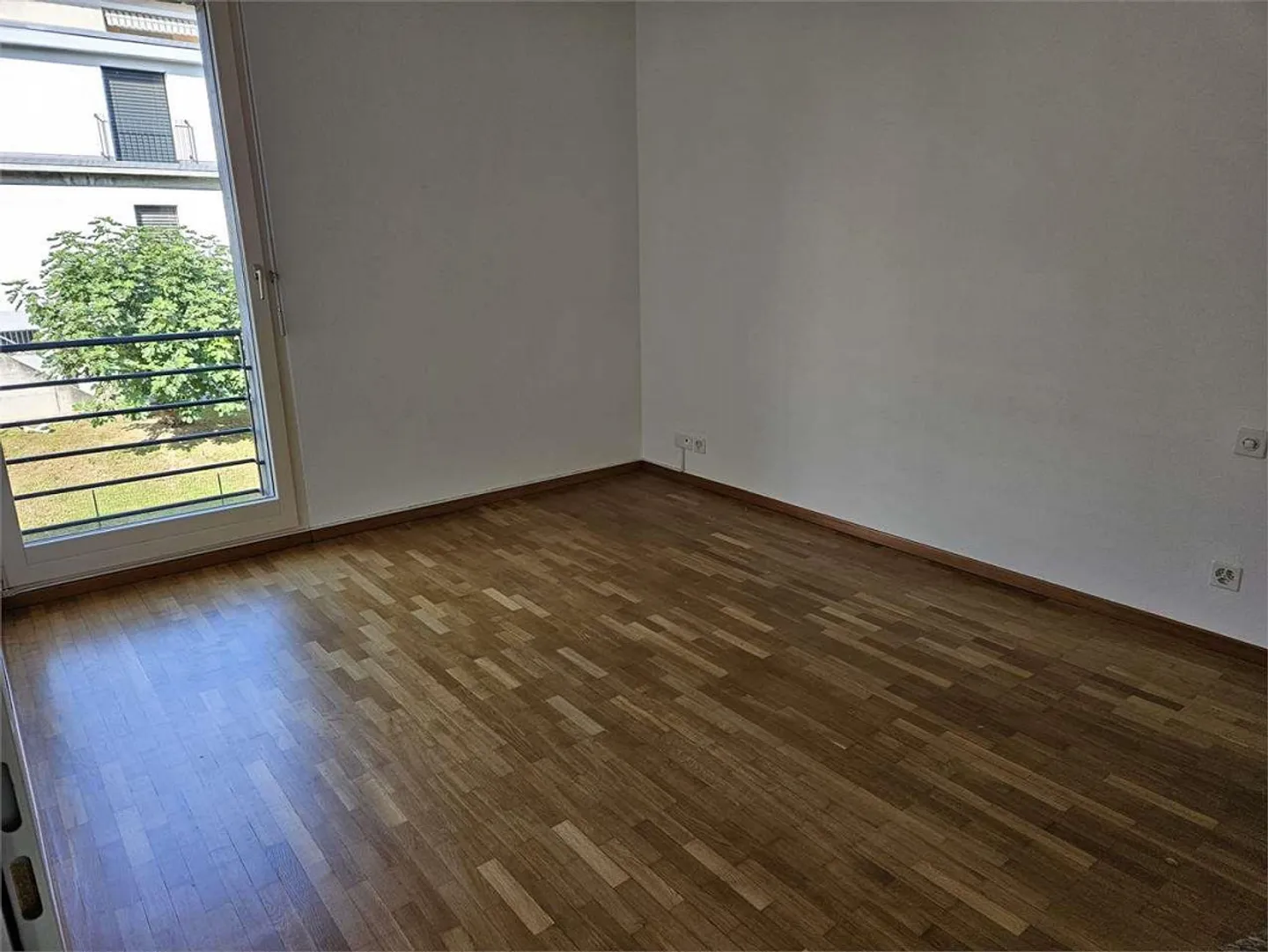 Porza, 3.5 Rooms with Balcony - Photo 12 of 12