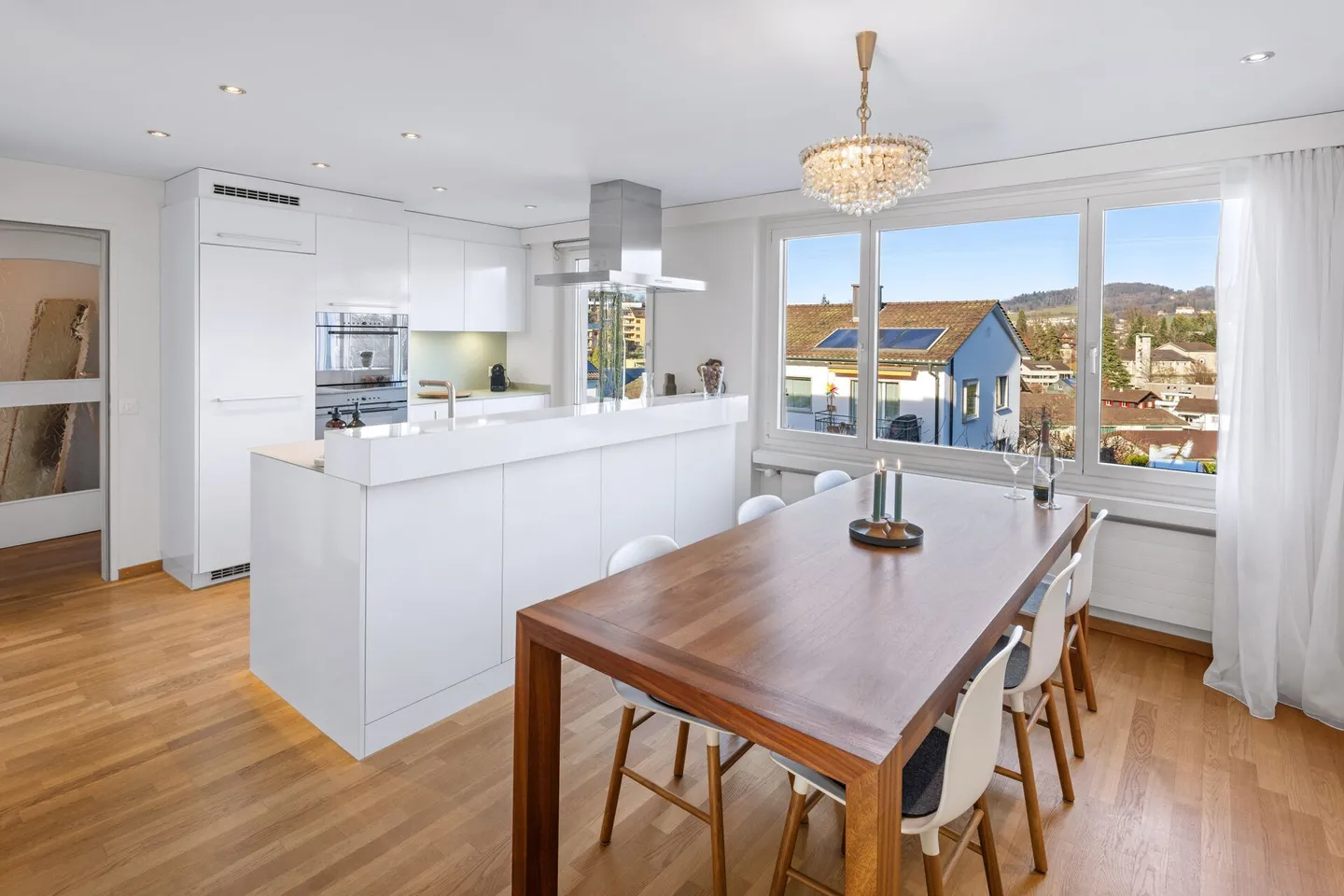 Charmantes Familienhaus in Luzern - Foto 3 von 10