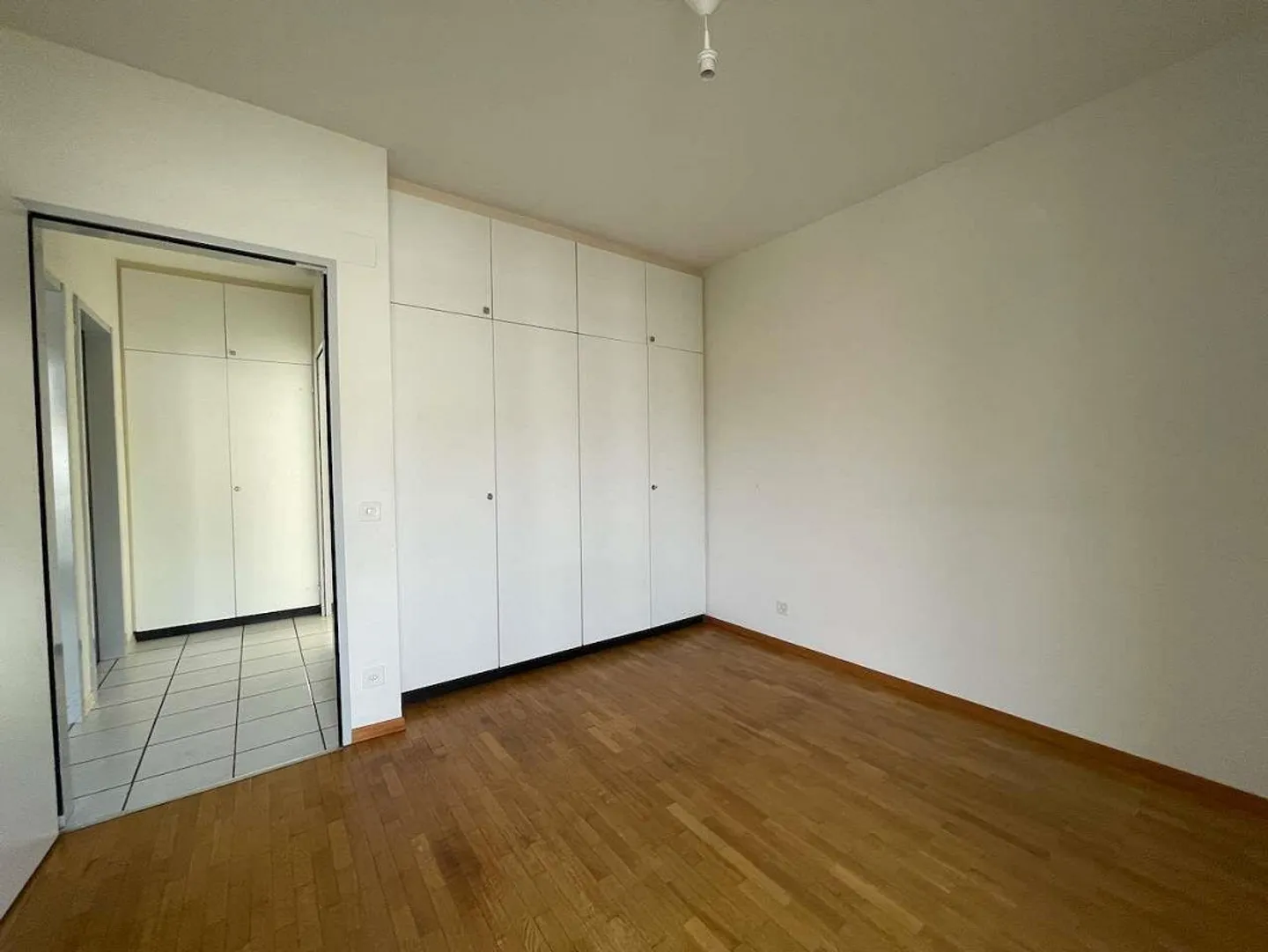 Porza, 3.5 Rooms with Balcony - Photo 10 of 12