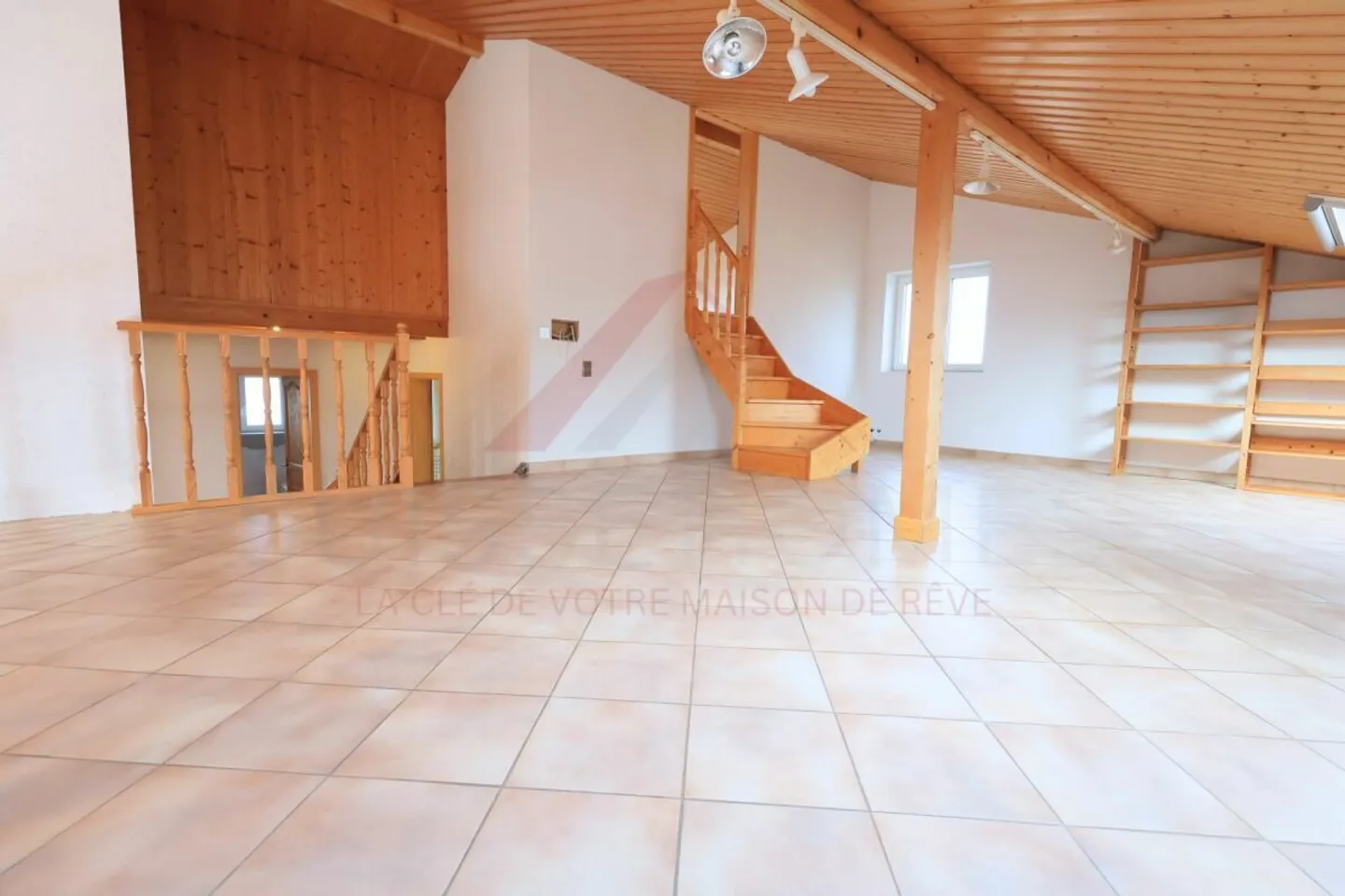 Elegant single-family house with large plot, pool, and family comfort – 1745 La Brillaz - Photo 15 of 29