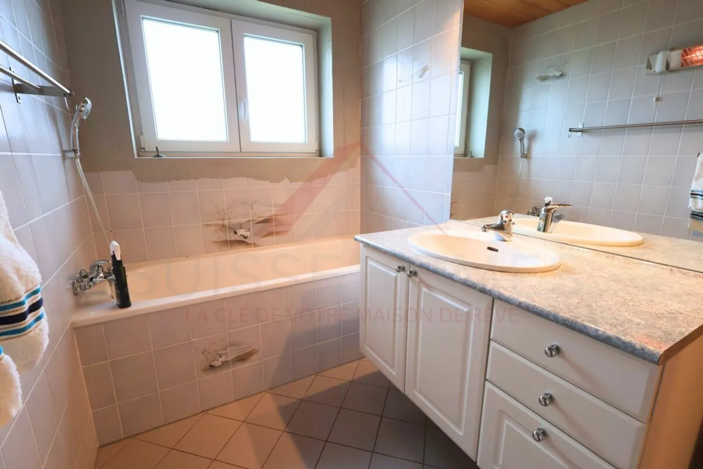 Elegant single-family house with large plot, pool, and family comfort – 1745 La Brillaz - Photo 27 of 29